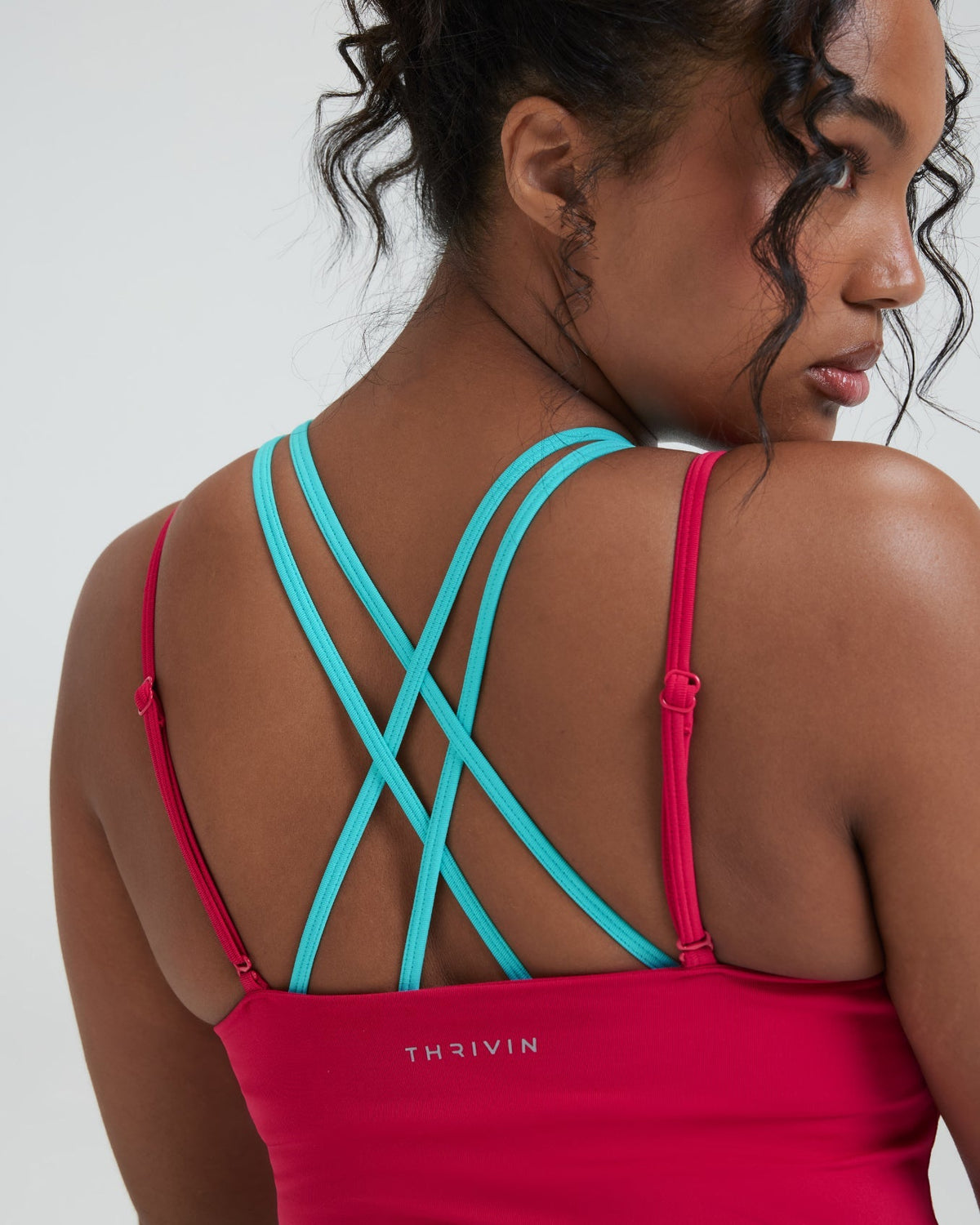 RiseFit Sculpting Seamless Scoop Neck Cami Strawberry