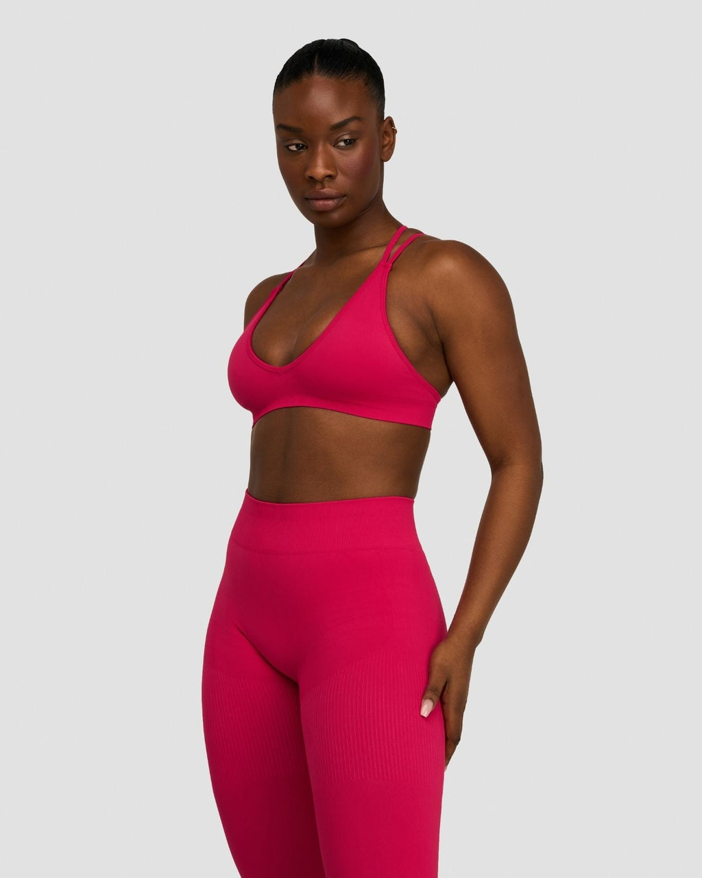 RiseFit Sculpting Seamless High Apex Bra Strawberry