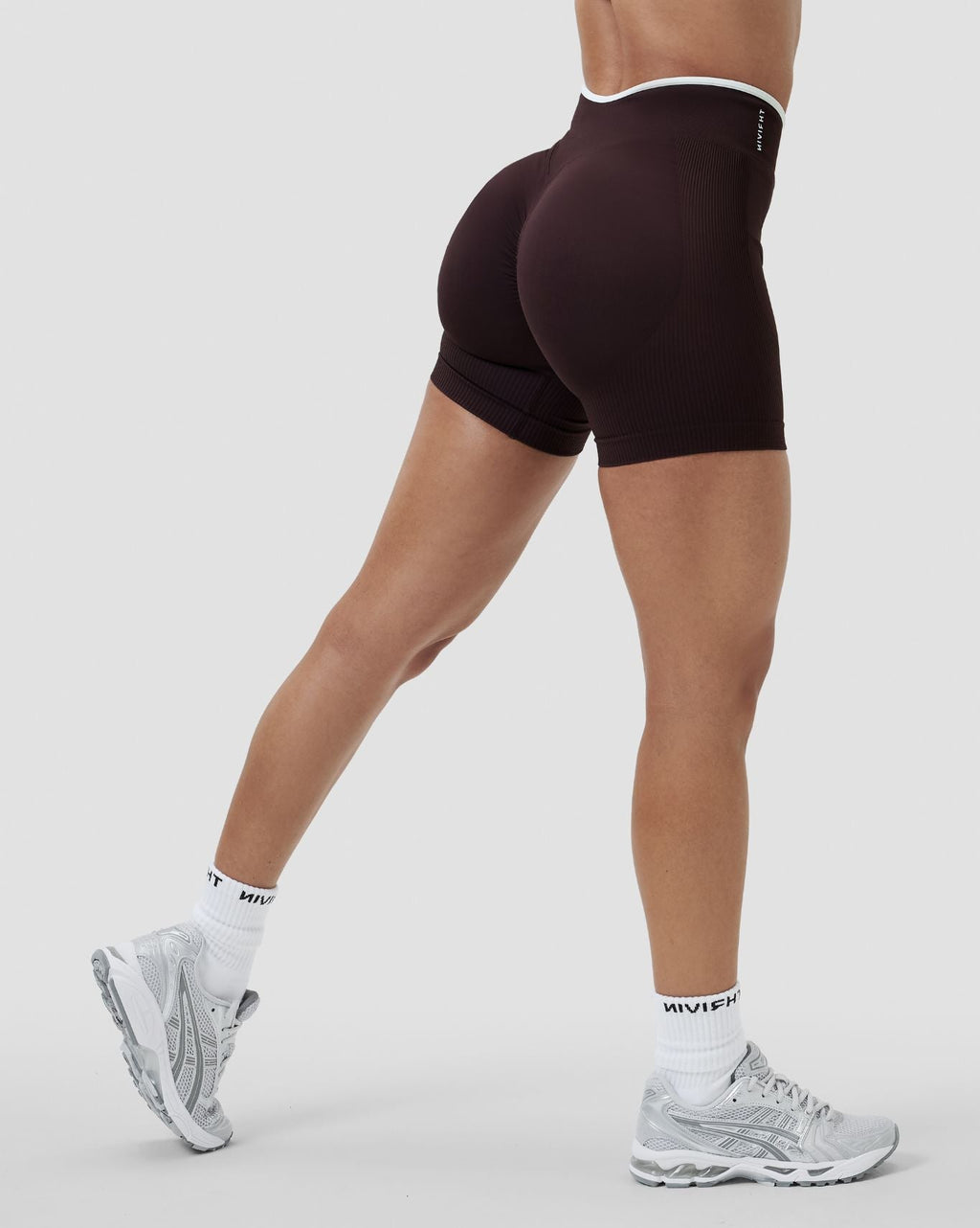 RiseFit Outline Short Scrunch Shorts Coffee