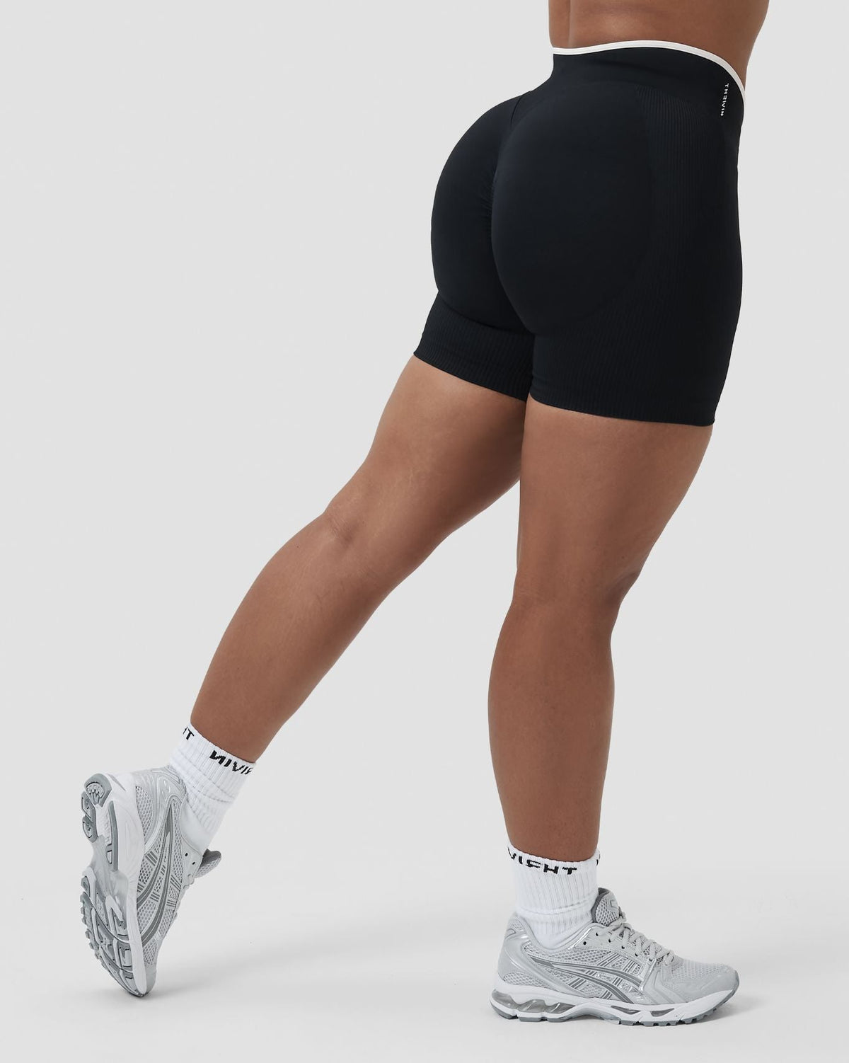 RiseFit Outline Short Scrunch Shorts Night Black