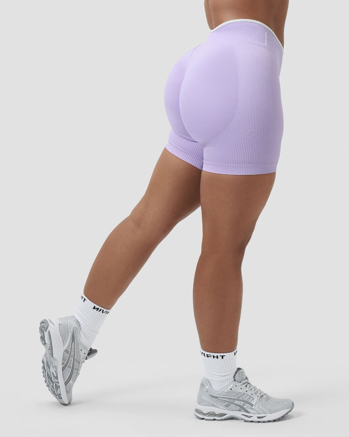 RiseFit Outline Short Scrunch Shorts Lilac