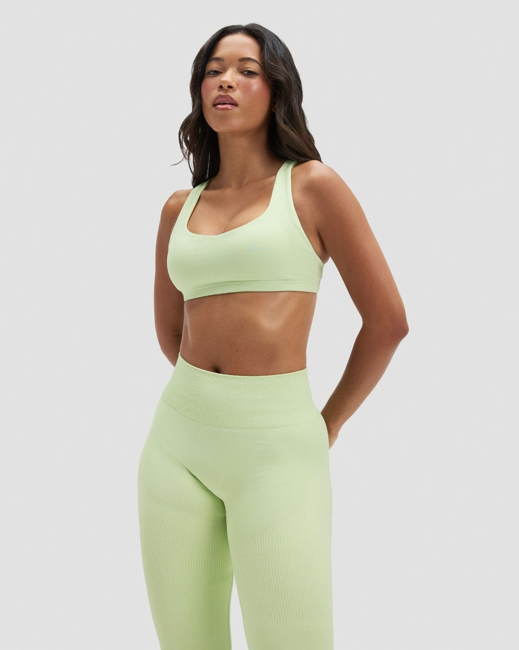 RiseFit Sculpting Medium Impact Multiway Bra Pistachio Green