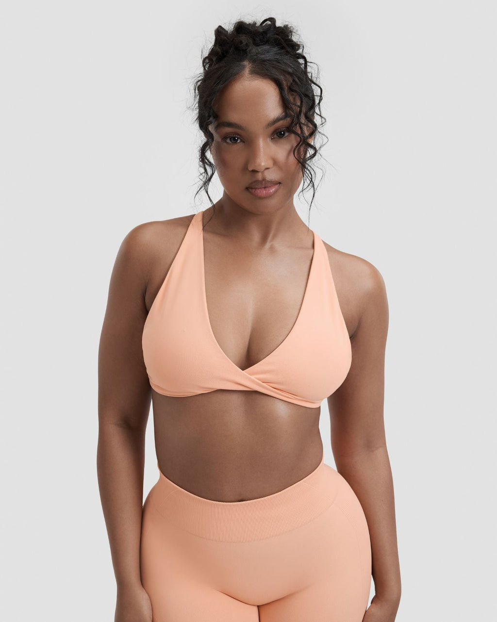 RiseFit Sculpting Seamless Twisted Bra Melon Ice