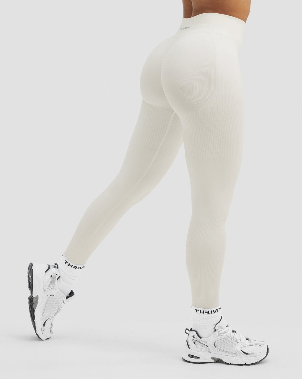 RiseFit Sculpting Mid Waist Scrunch Leggings Cream