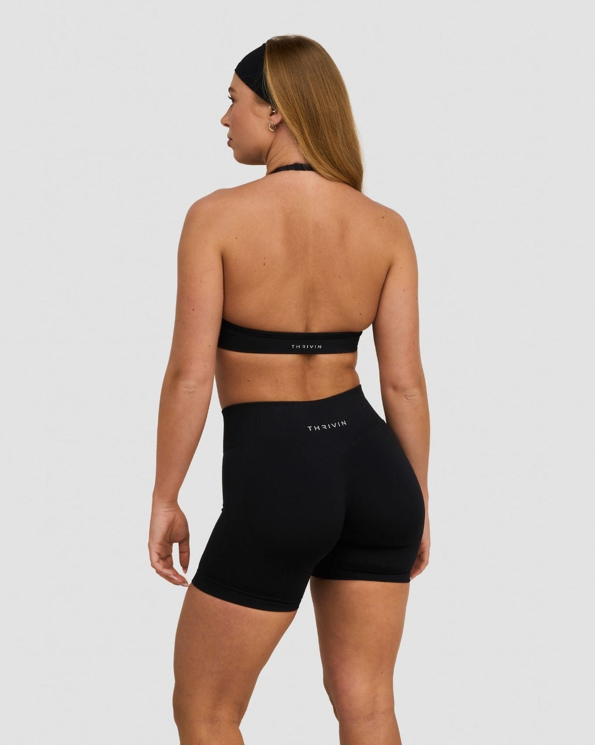 RiseFit Sculpting Seamless Adjustable Halter Bra Night Black