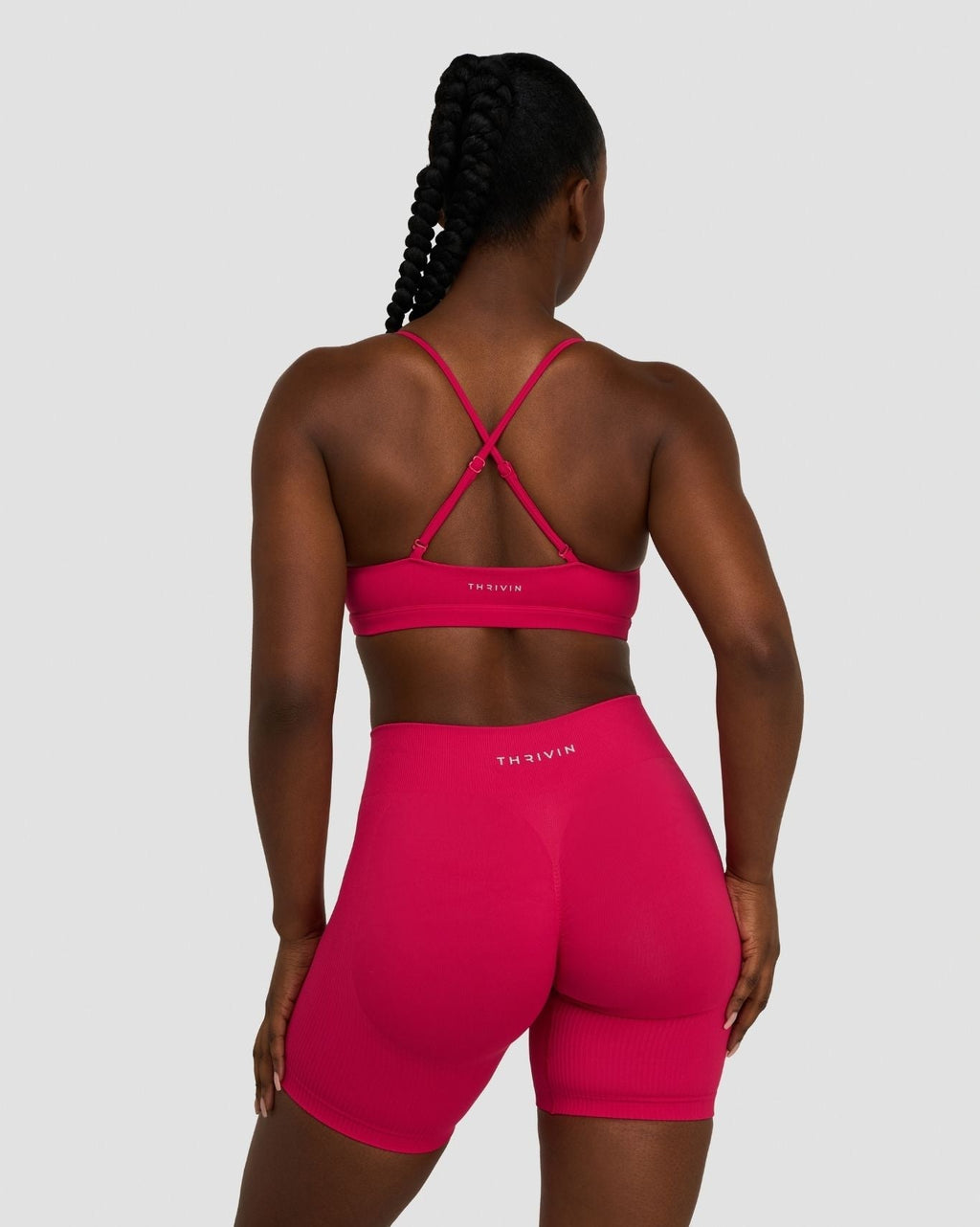 RiseFit Sculpting Seamless Scoop Neck Bra Strawberry