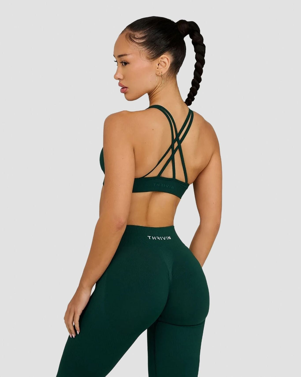 Elevate™ Sculpting Seamless High Apex Bra | Pine Green