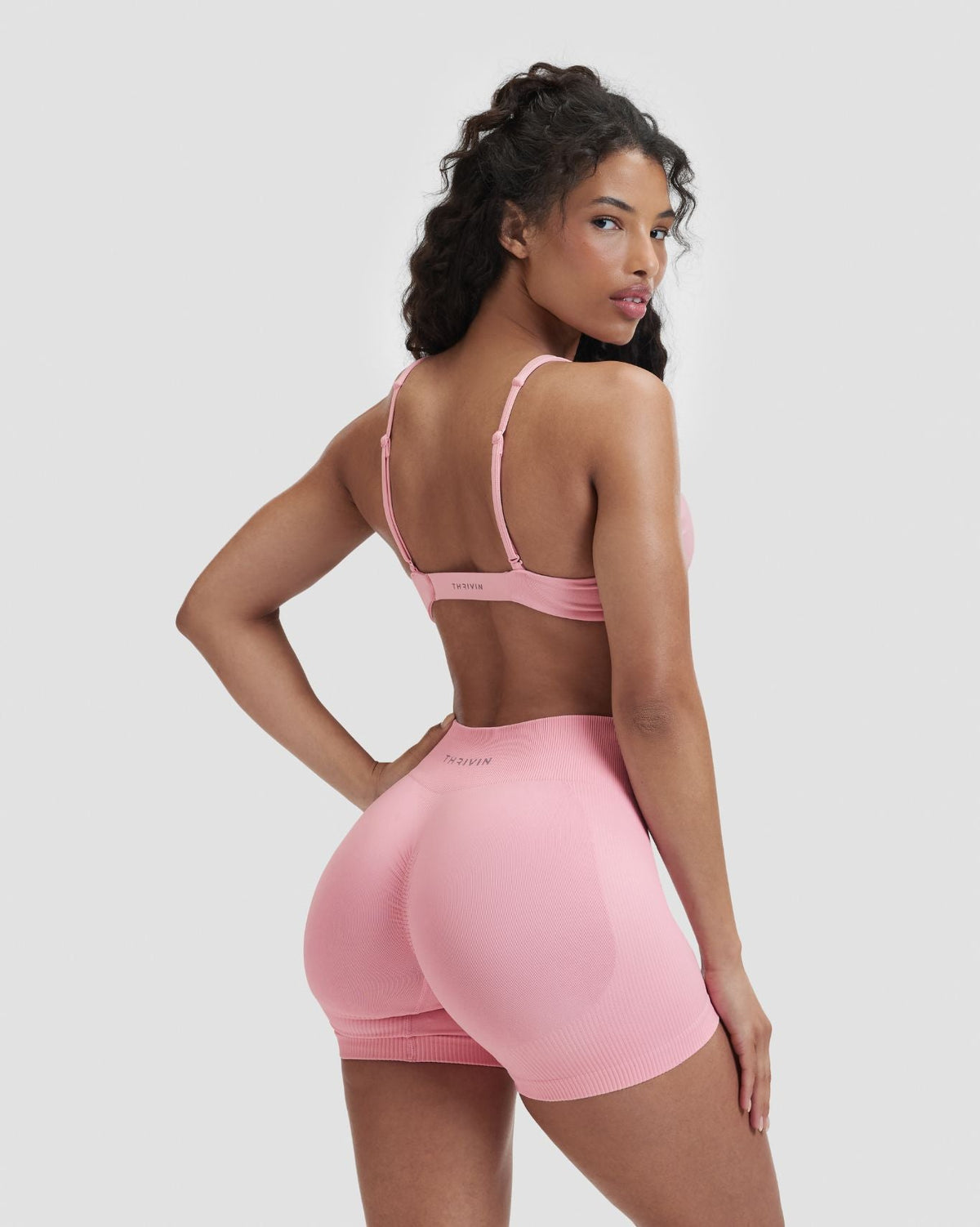 Elevate™ Sculpting Seamless Twisted Bra | Cotton Pink