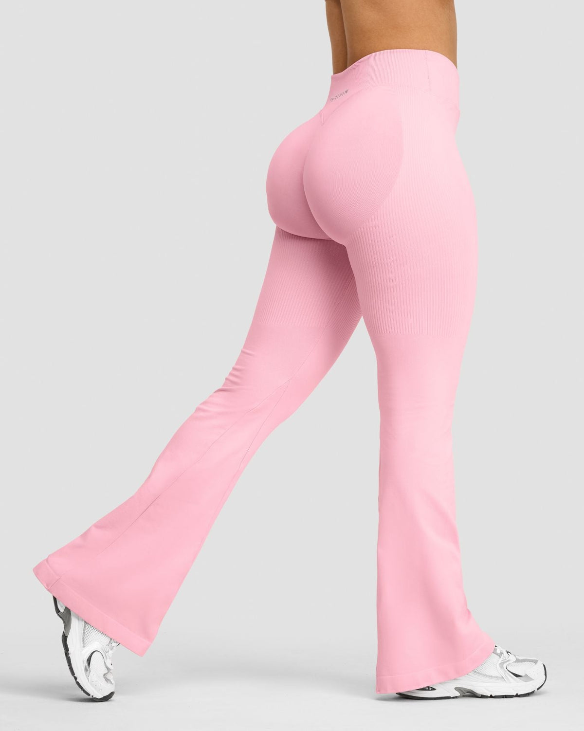 RiseFit Sculpting Mid V-Waist Flare Leggings Cotton Pink