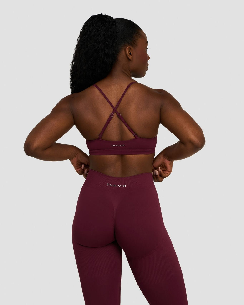 Elevate™ Sculpting Seamless Scoop Neck Bra | Merlot