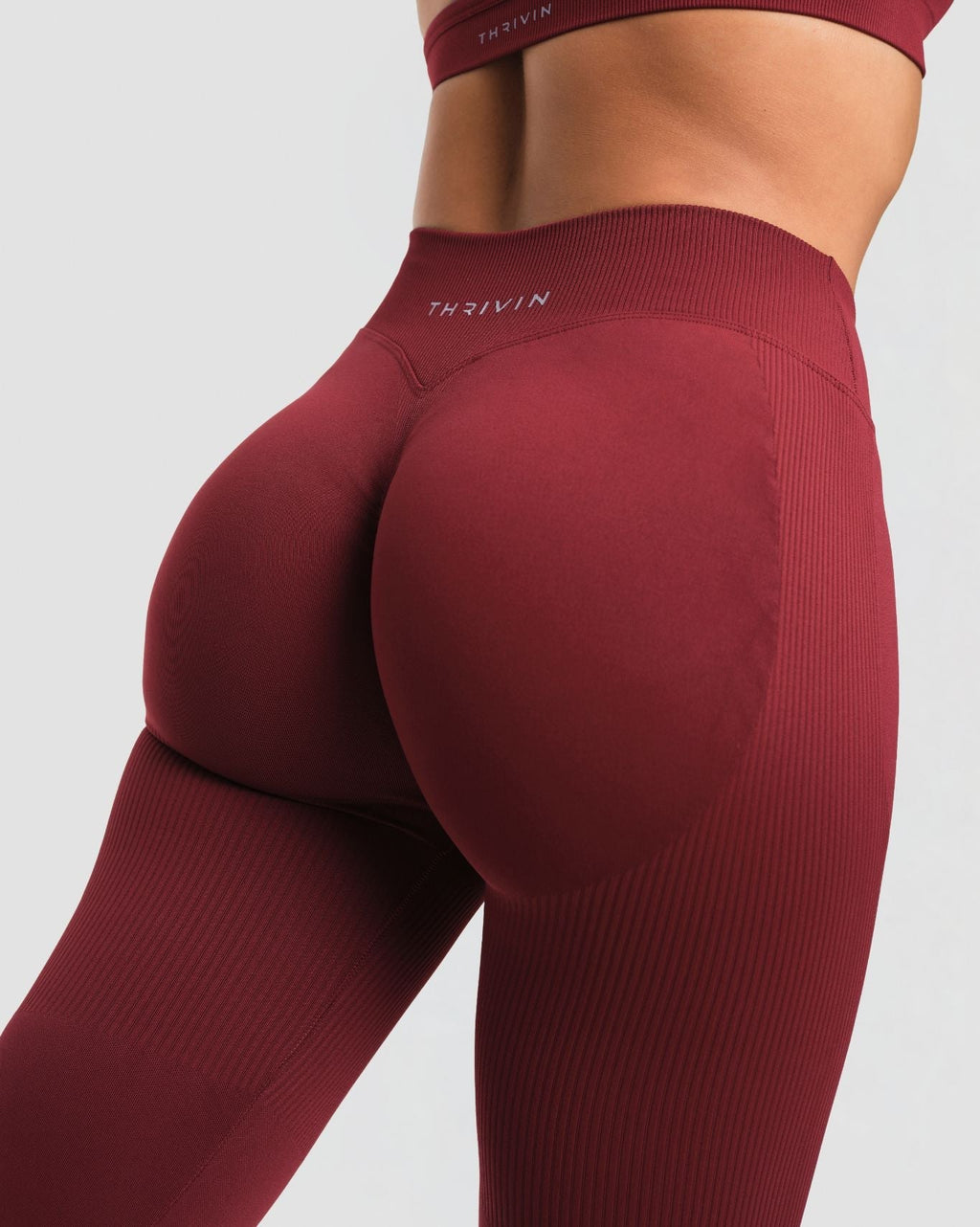 RiseFit Sculpting Mid V-Waist Flare Leggings Fine Wine