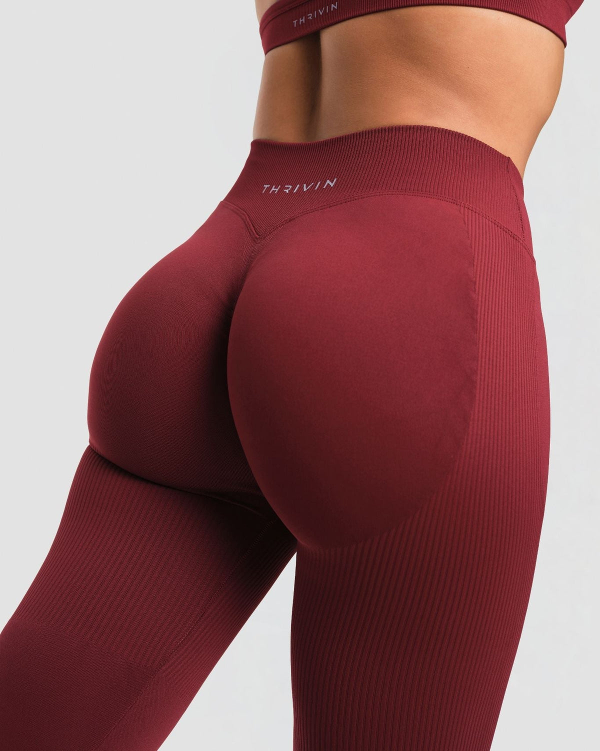RiseFit Sculpting Mid V-Waist Flare Leggings Fine Wine