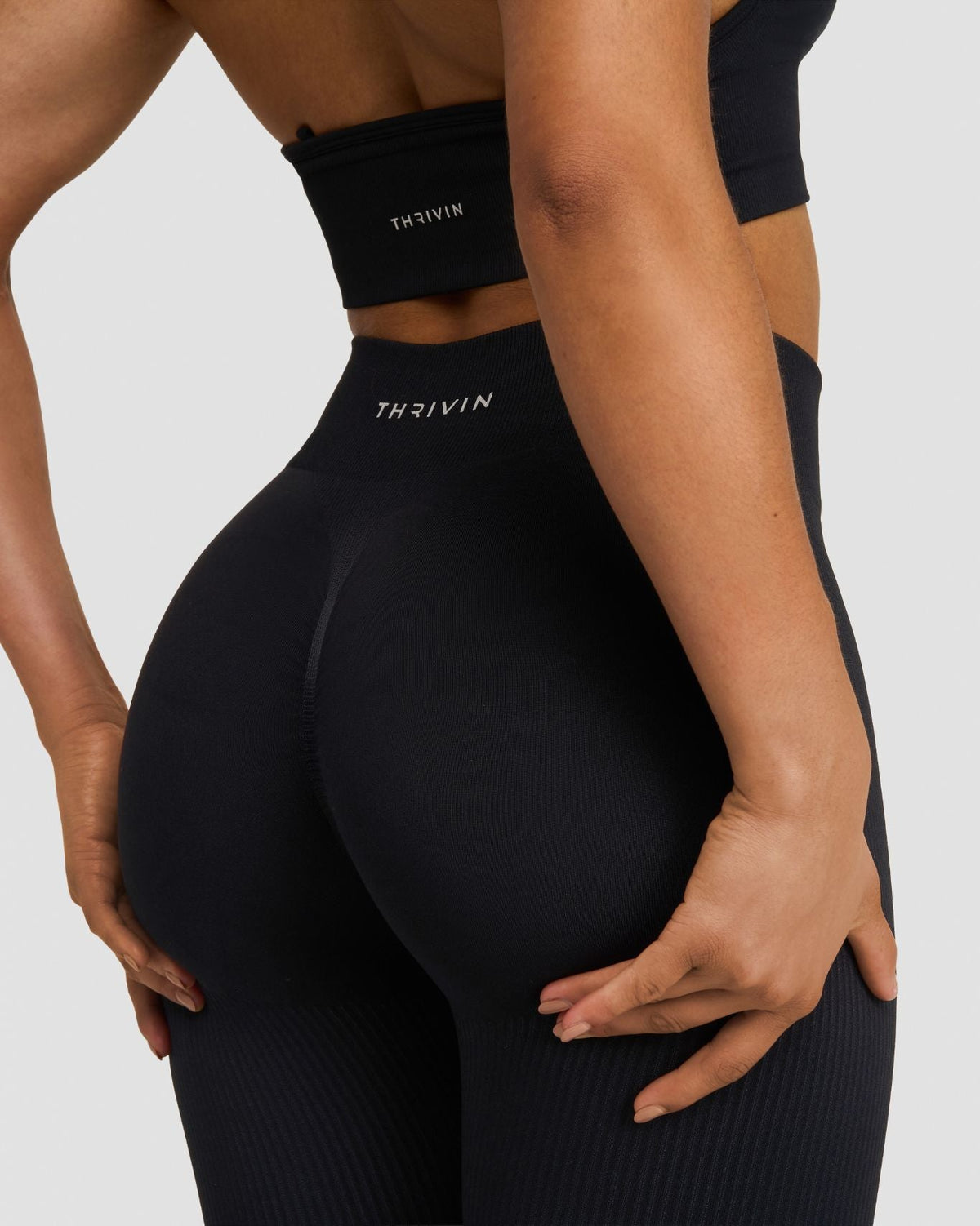 RiseFit Sculpting Mid Waist Scrunch Leggings Night Black