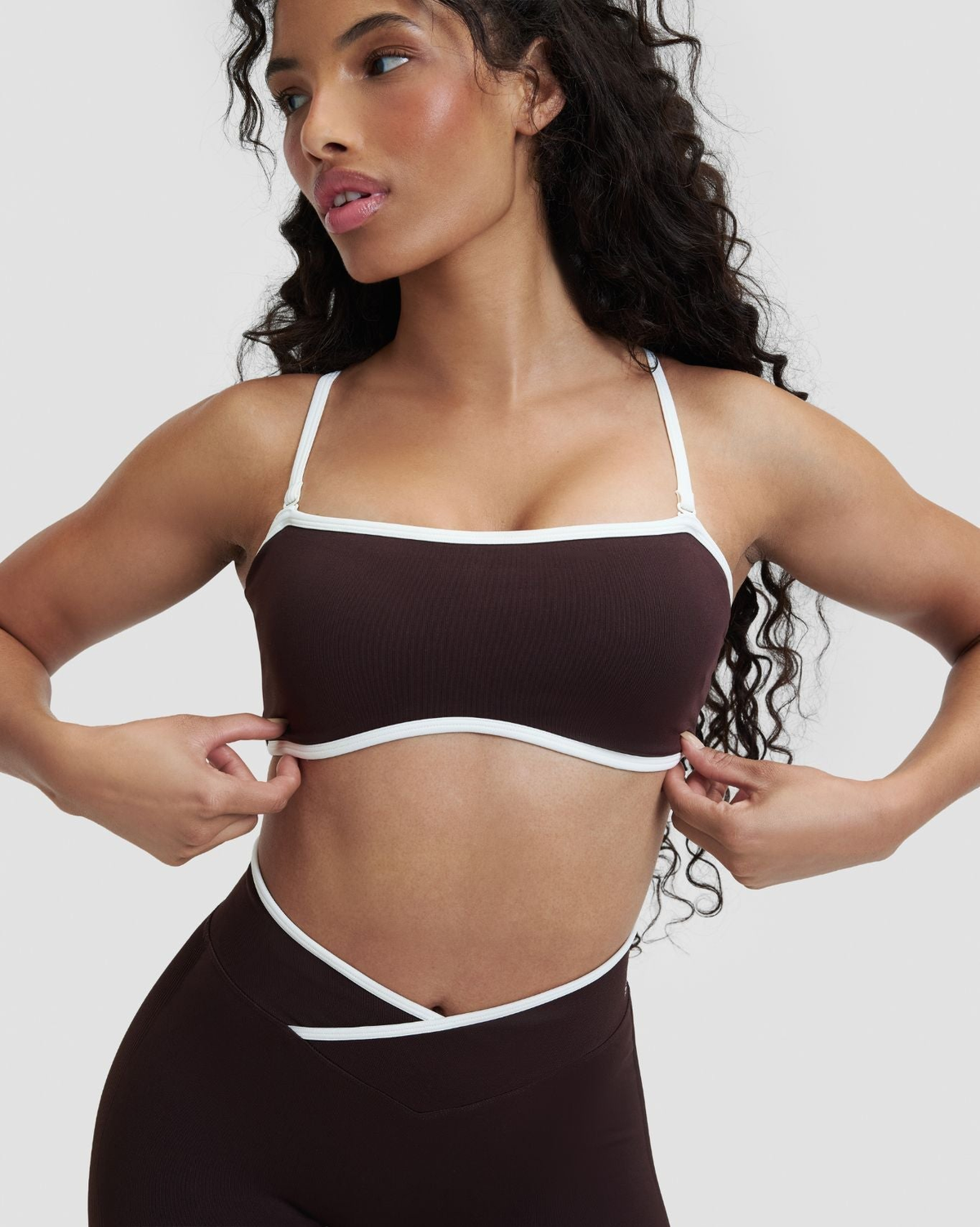 THRIVIN removed — back clean