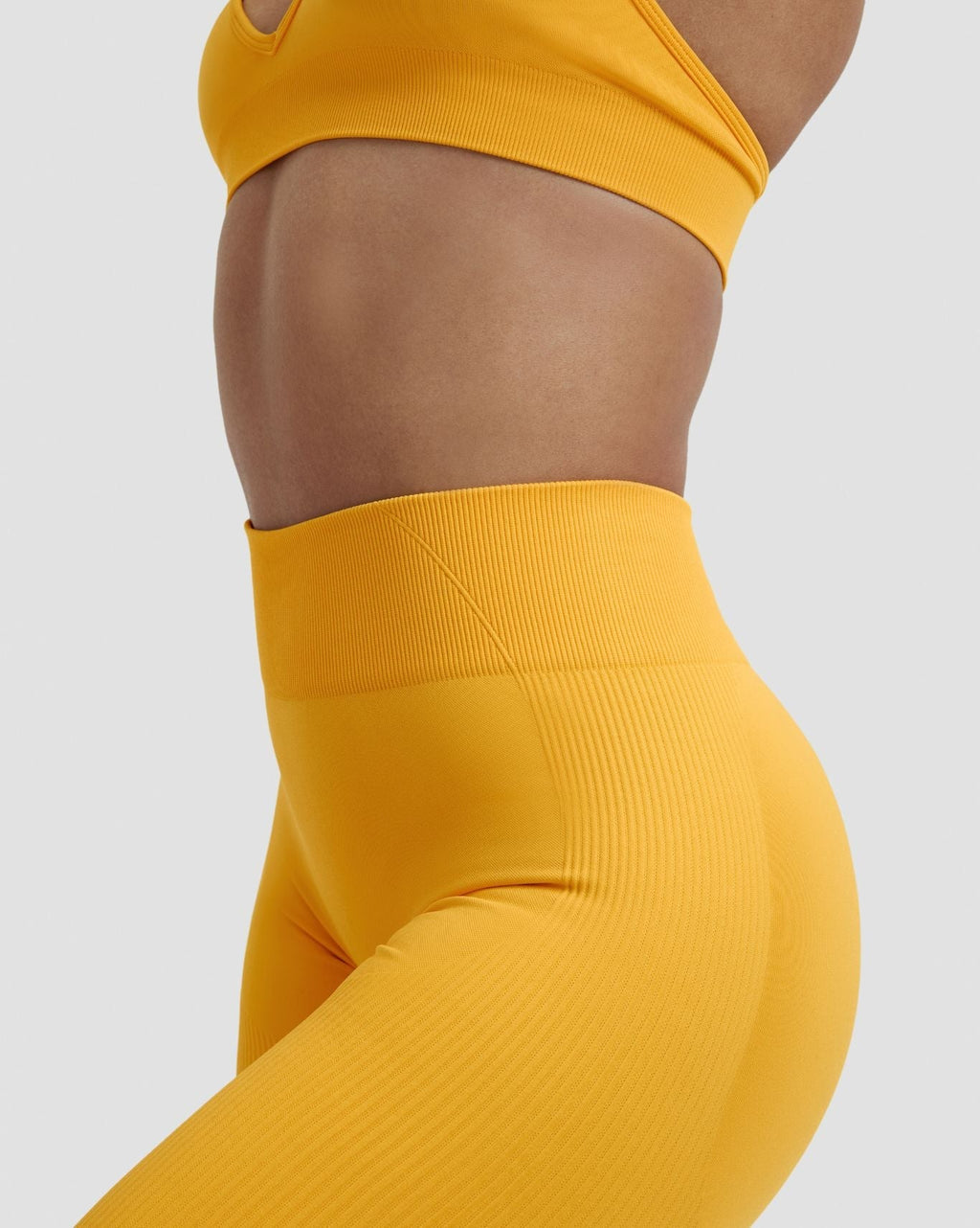 RiseFit Sculpting Mid Waist Scrunch Leggings Banana
