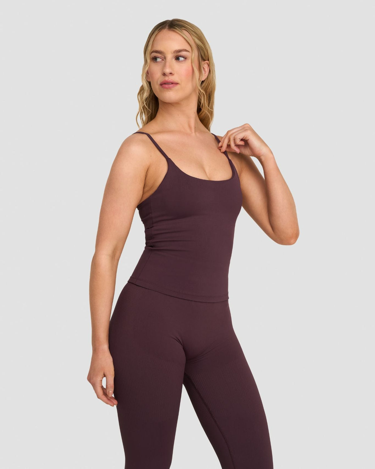 Elevate™ Sculpting Seamless Scoop Neck Cami | Dark Mauve