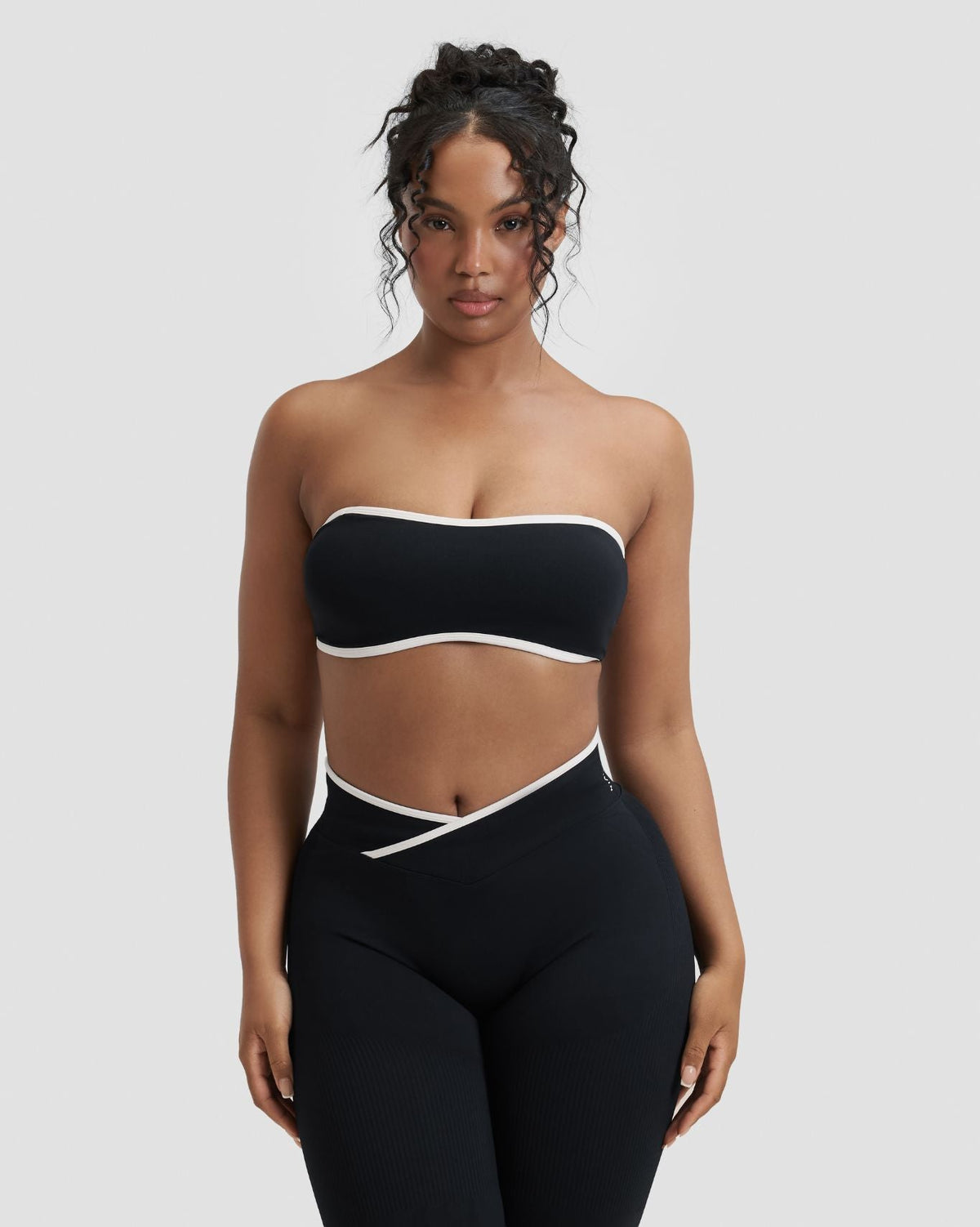 RiseFit Outline Bandeau Bra Night Black