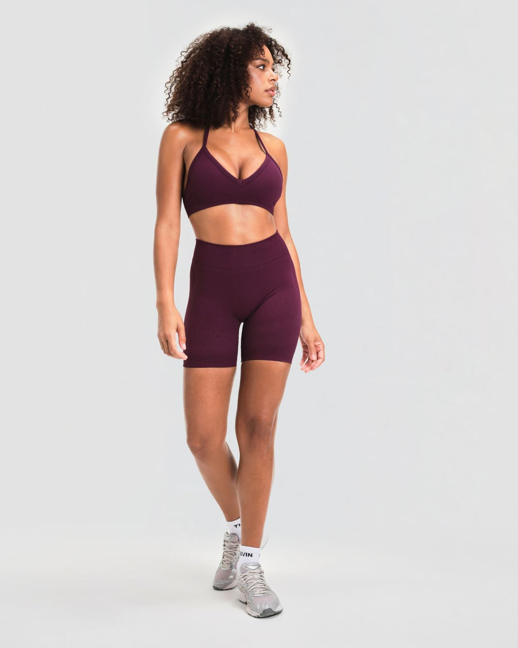 Elevate™ Sculpting Mid Waist Scrunch Shorts | Winter Plum