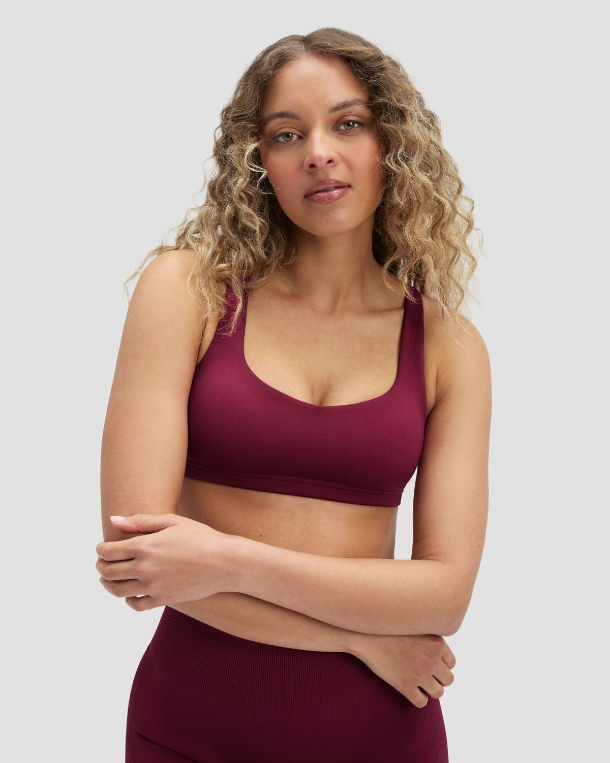 Elevate™ Sculpting Medium Impact Multiway Bra | Cherry Berry