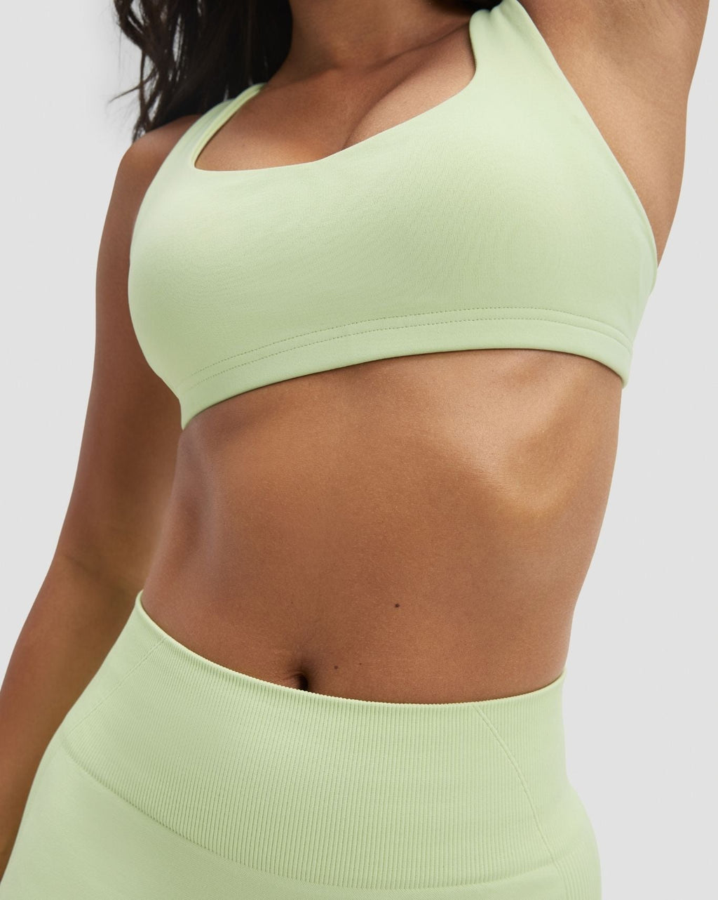 RiseFit Sculpting Medium Impact Multiway Bra Pistachio Green