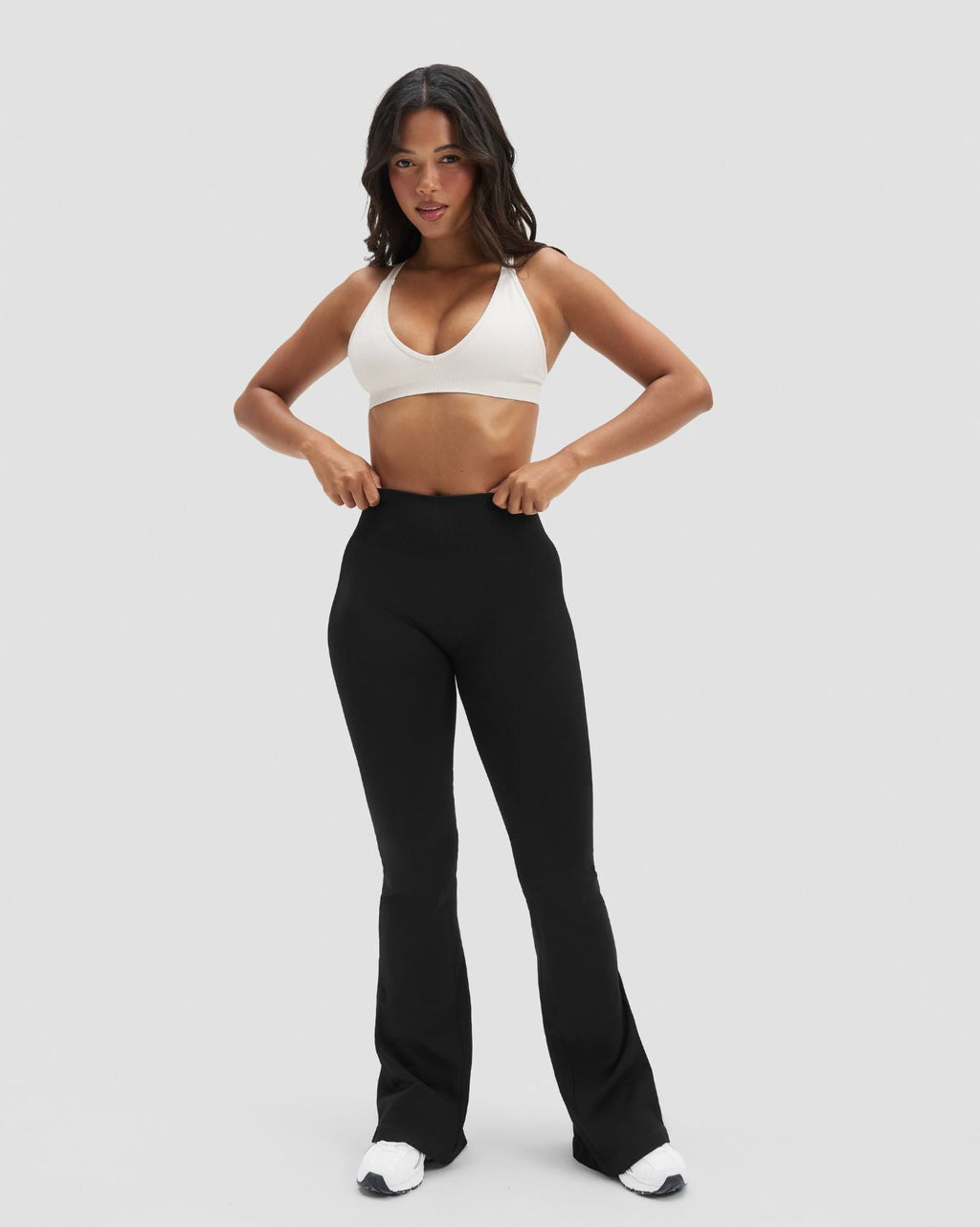Elevate™ Sculpting High Waist Flare Leggings | Night Black