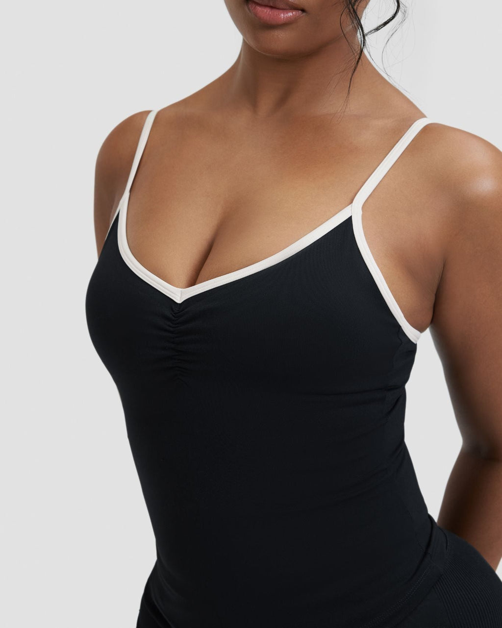RiseFit Outline Cross Back Tank Top Night Black