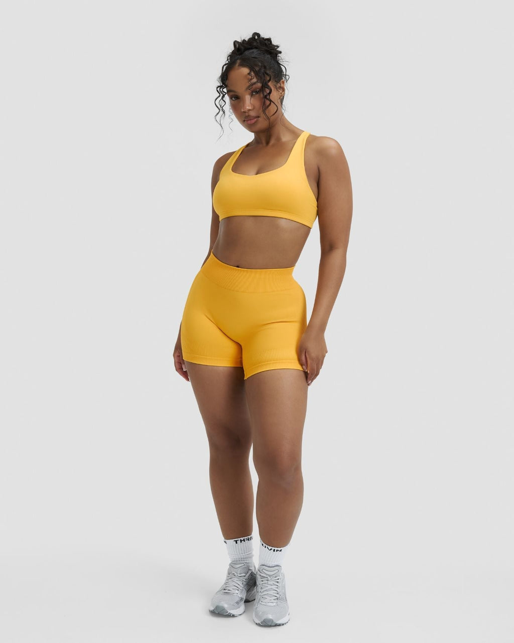 RiseFit Sculpting Medium Impact Multiway Bra Banana