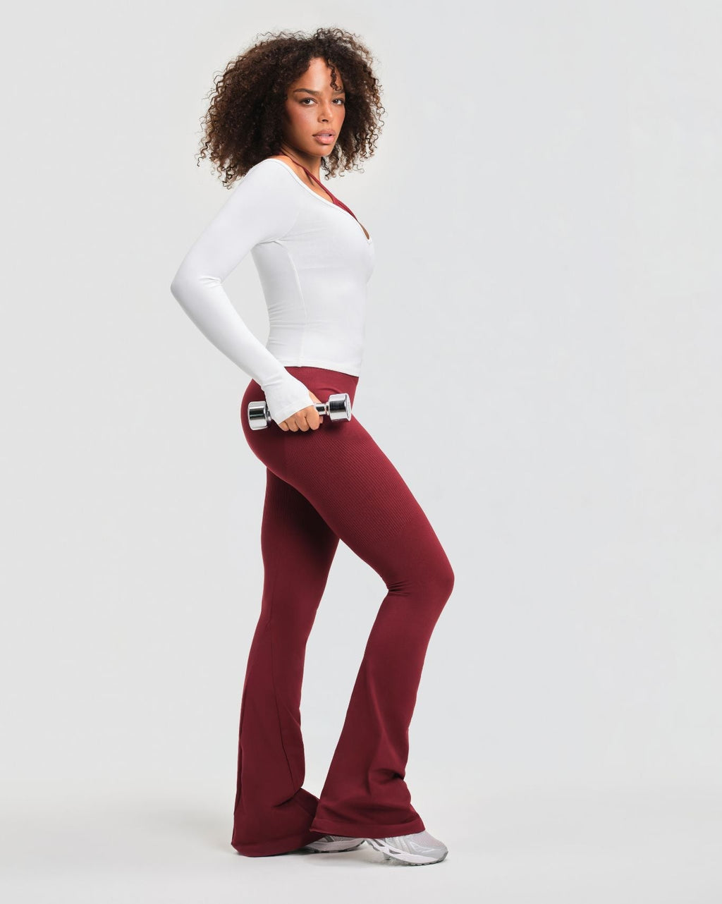 RiseFit Sculpting Mid V-Waist Flare Leggings Fine Wine