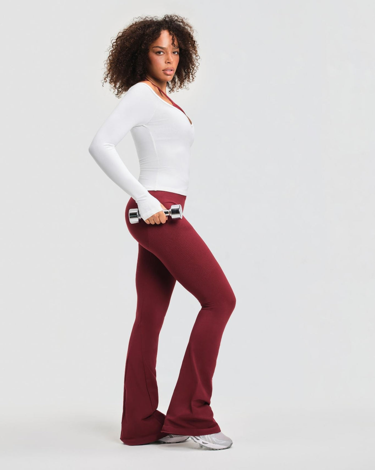 RiseFit Sculpting Mid V-Waist Flare Leggings Fine Wine