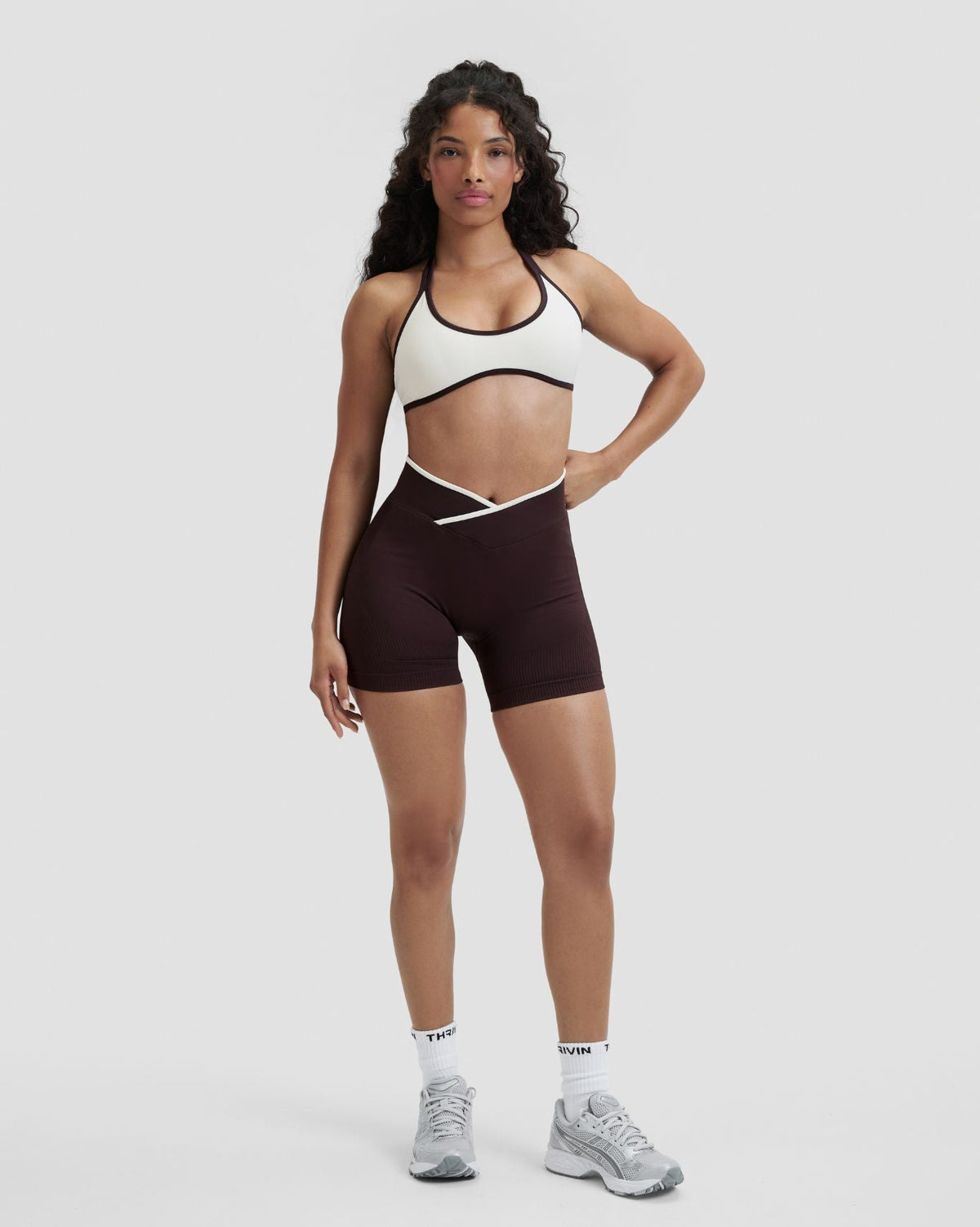Elevate™ Outline Short Scrunch Shorts | Coffee