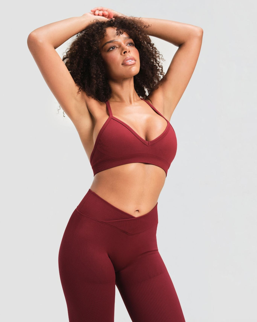 RiseFit Sculpting Seamless Adjustable Halter Bra Fine Wine