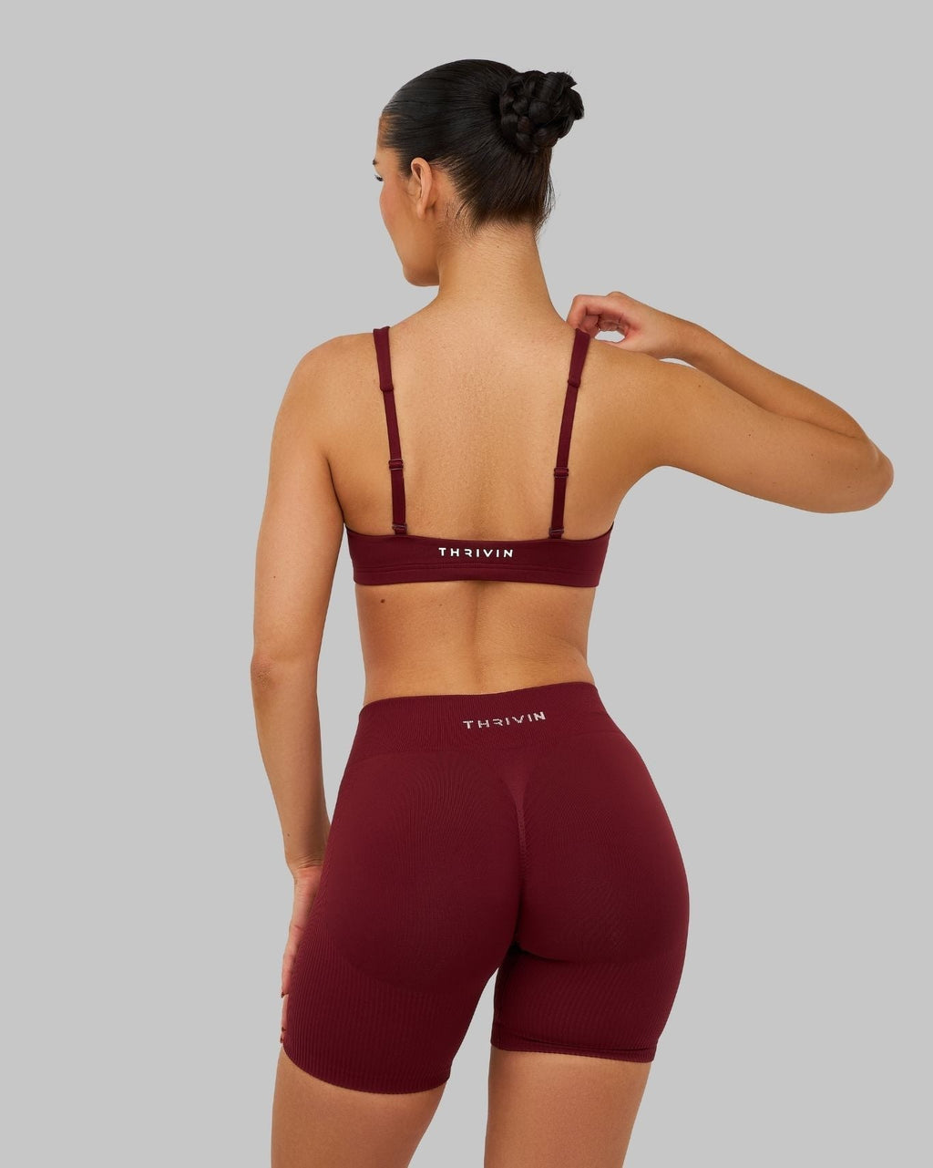 RiseFit Sculpting Medium Impact Multiway Bra Fine Wine