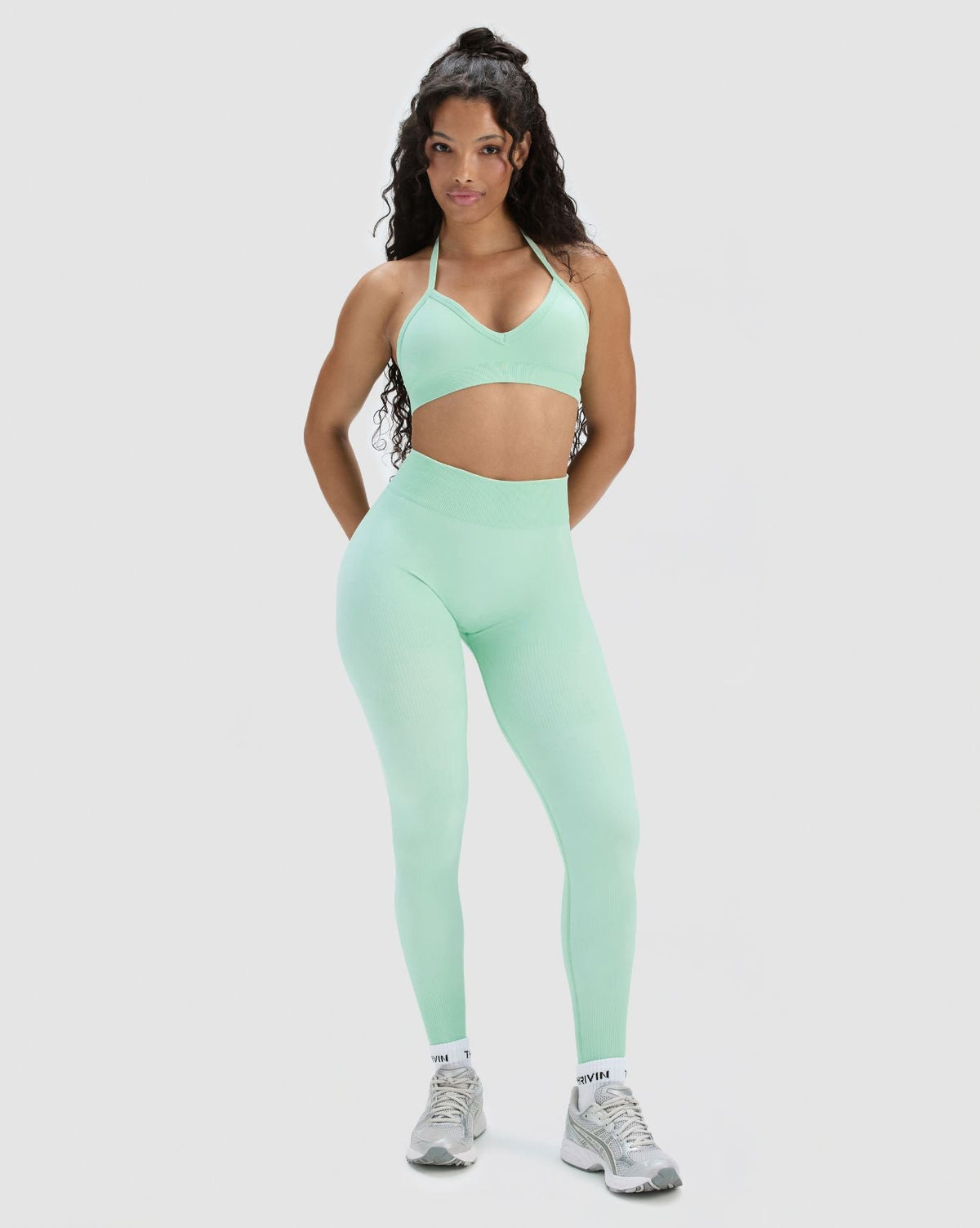 Elevate™ Sculpting Mid Waist Scrunch Leggings | Mint Julep