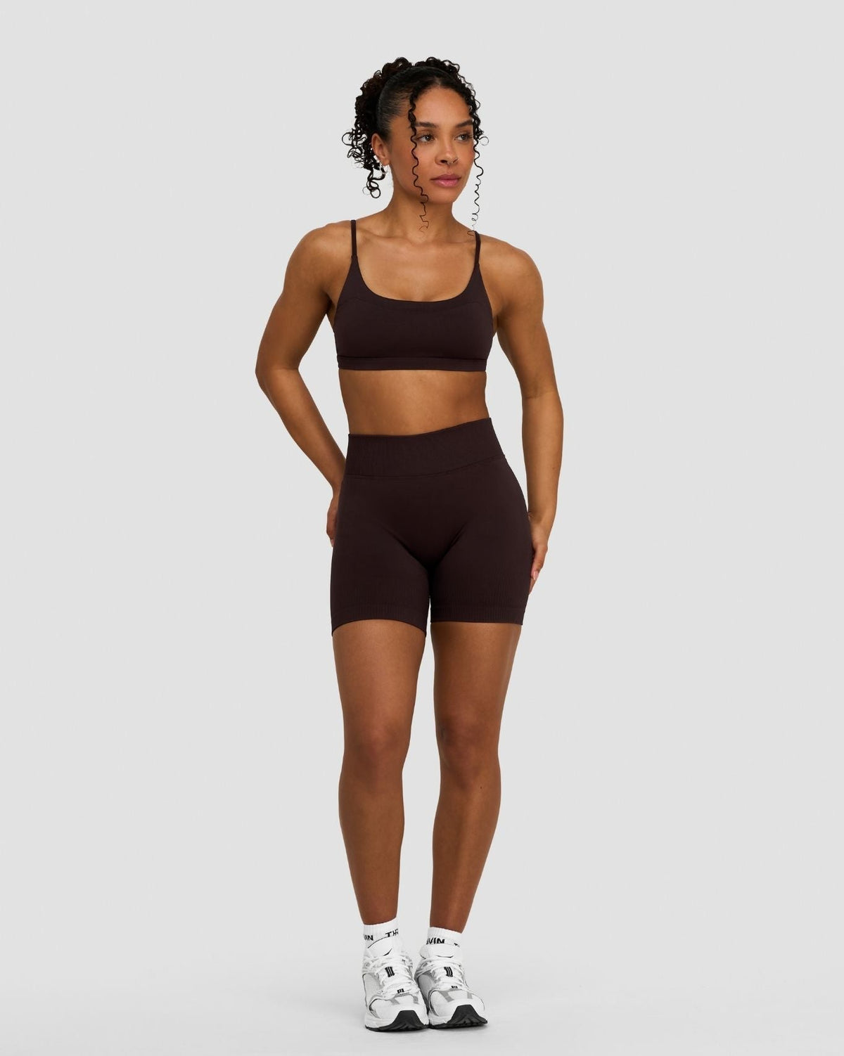 RiseFit Sculpting Seamless Scoop Neck Bra Coffee