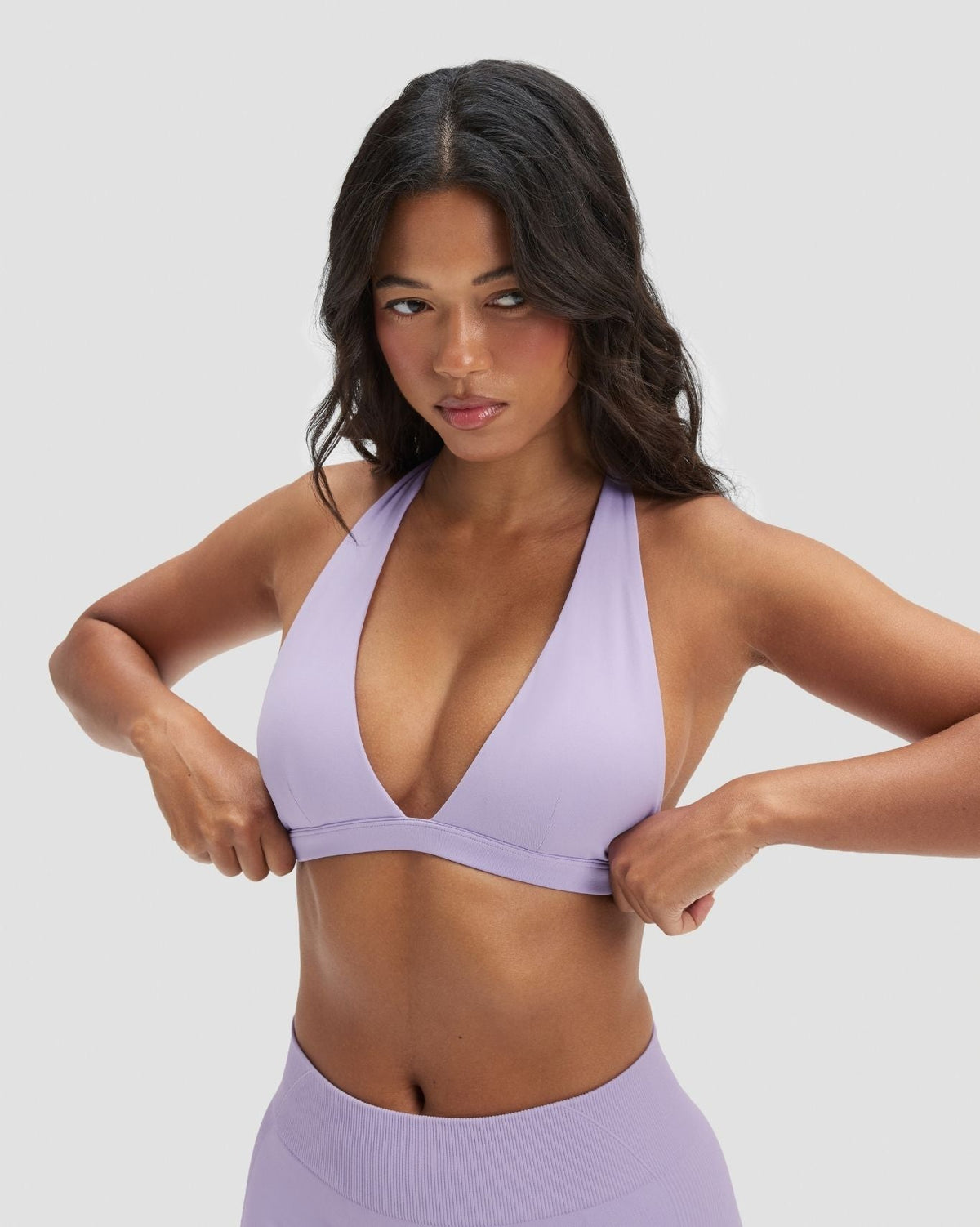 Elevate™ Sculpting Seamless V-Neck Halter Bra | Lilac