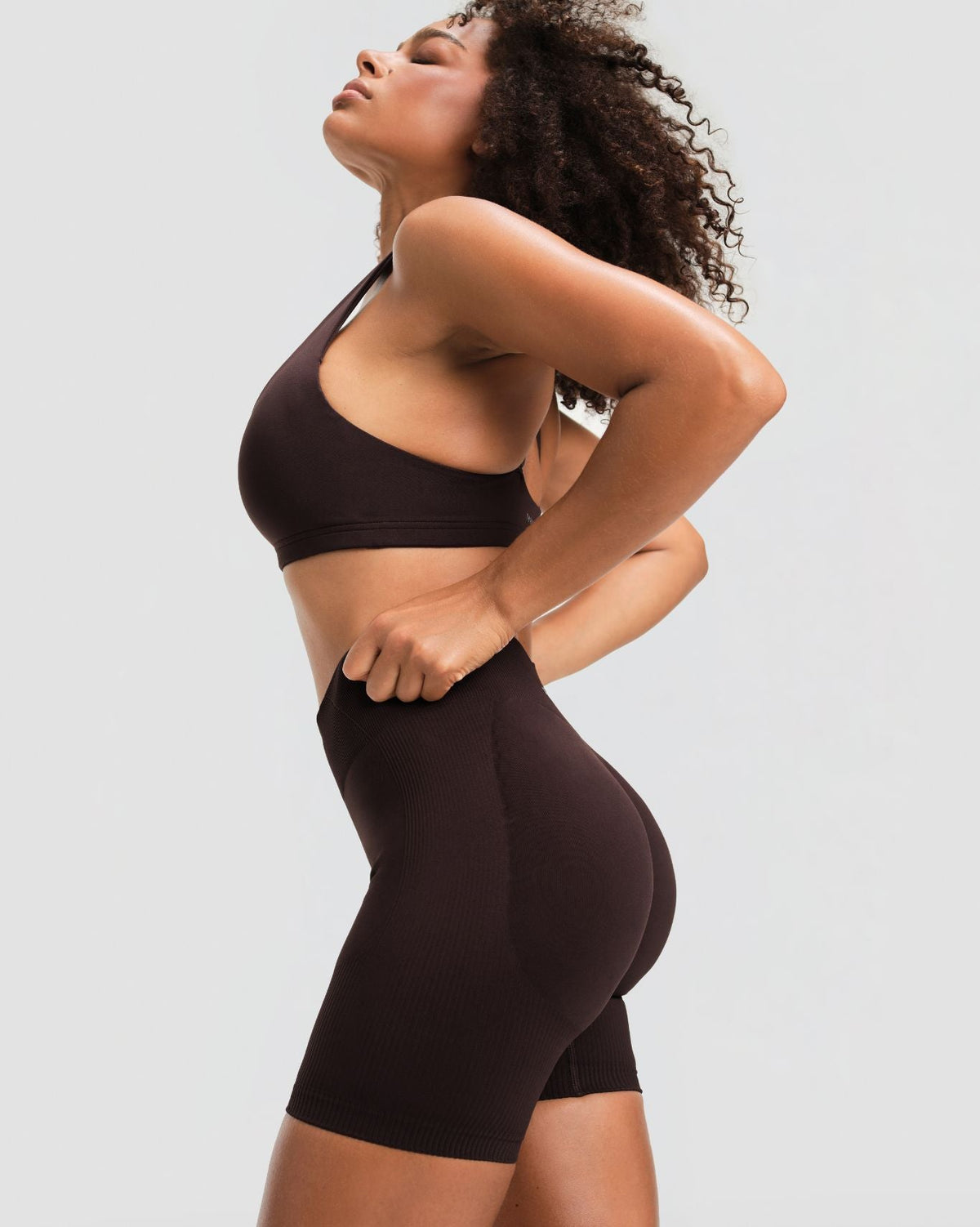 Elevate™ Sculpting Mid Waist Scrunch Shorts | Coffee