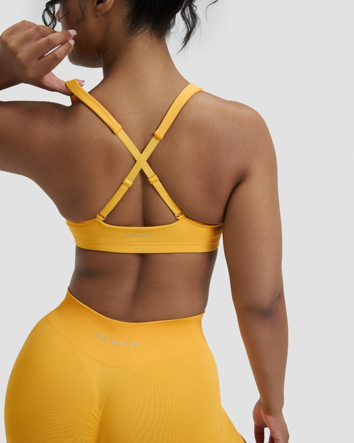 RiseFit Sculpting Medium Impact Multiway Bra Banana