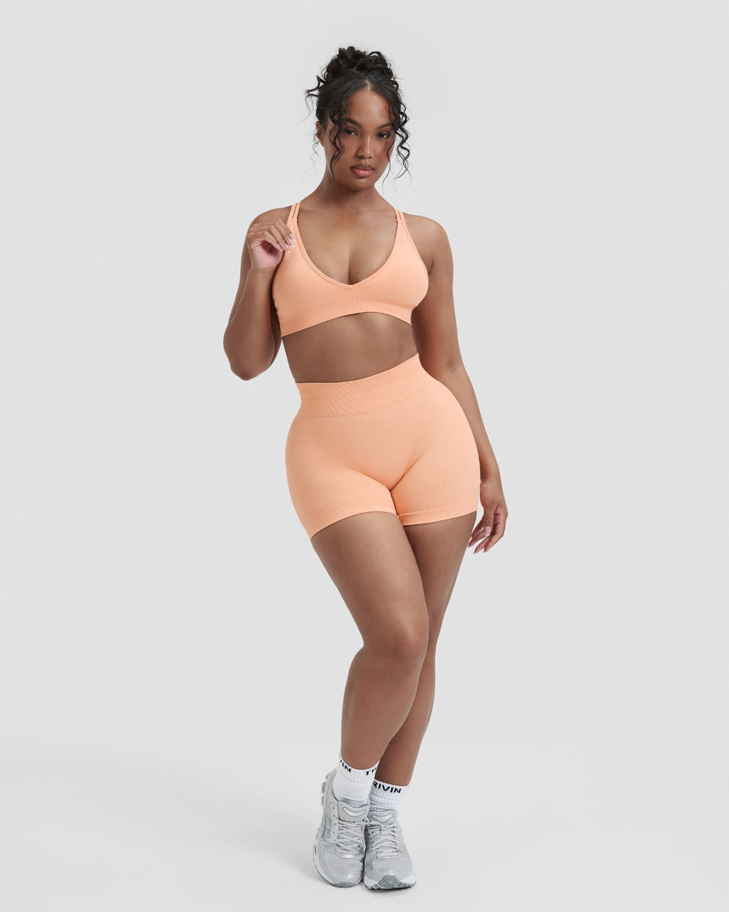 RiseFit Sculpting Seamless High Apex Bra Melon Ice