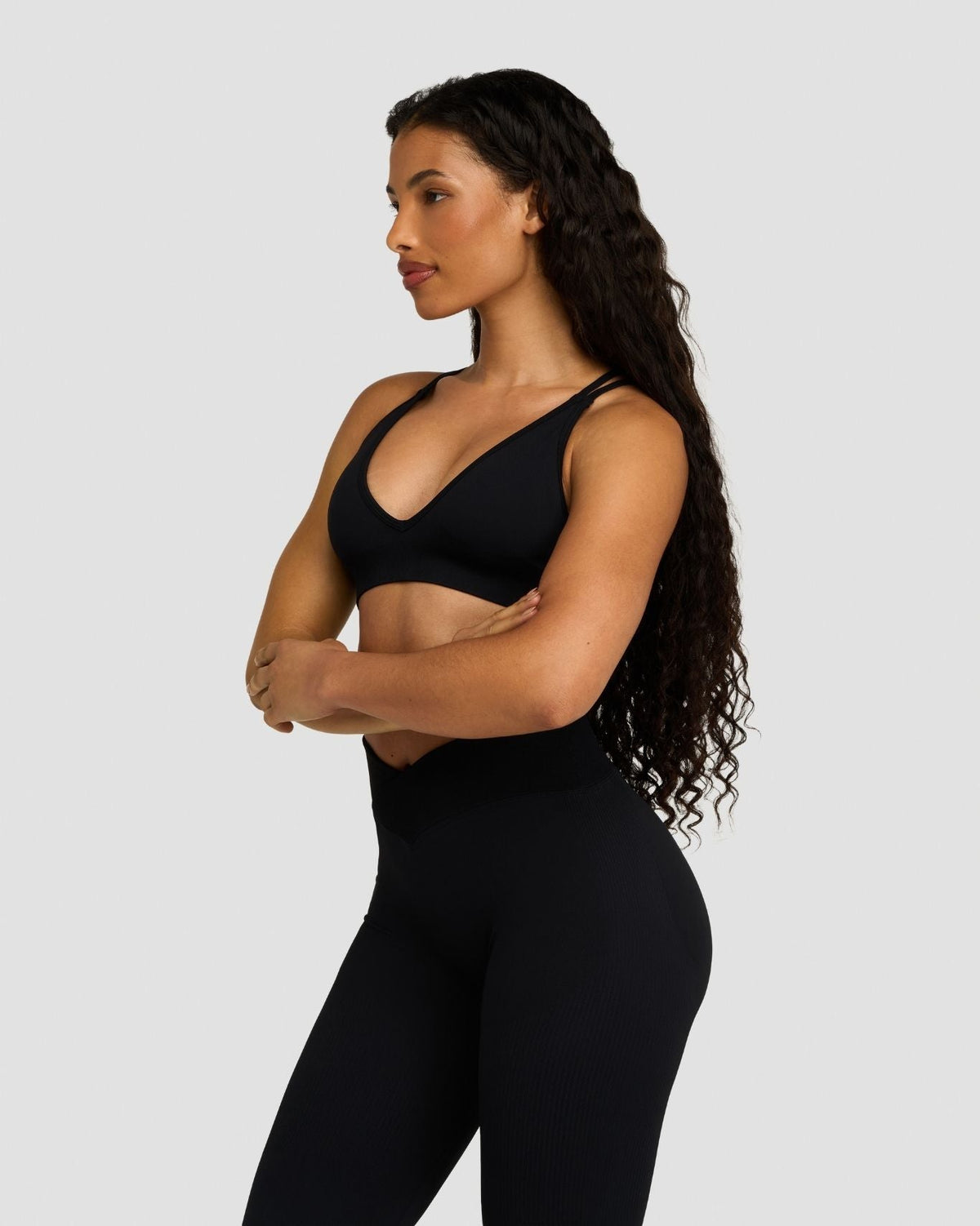 Elevate™ Sculpting Seamless High Apex Bra | Night Black