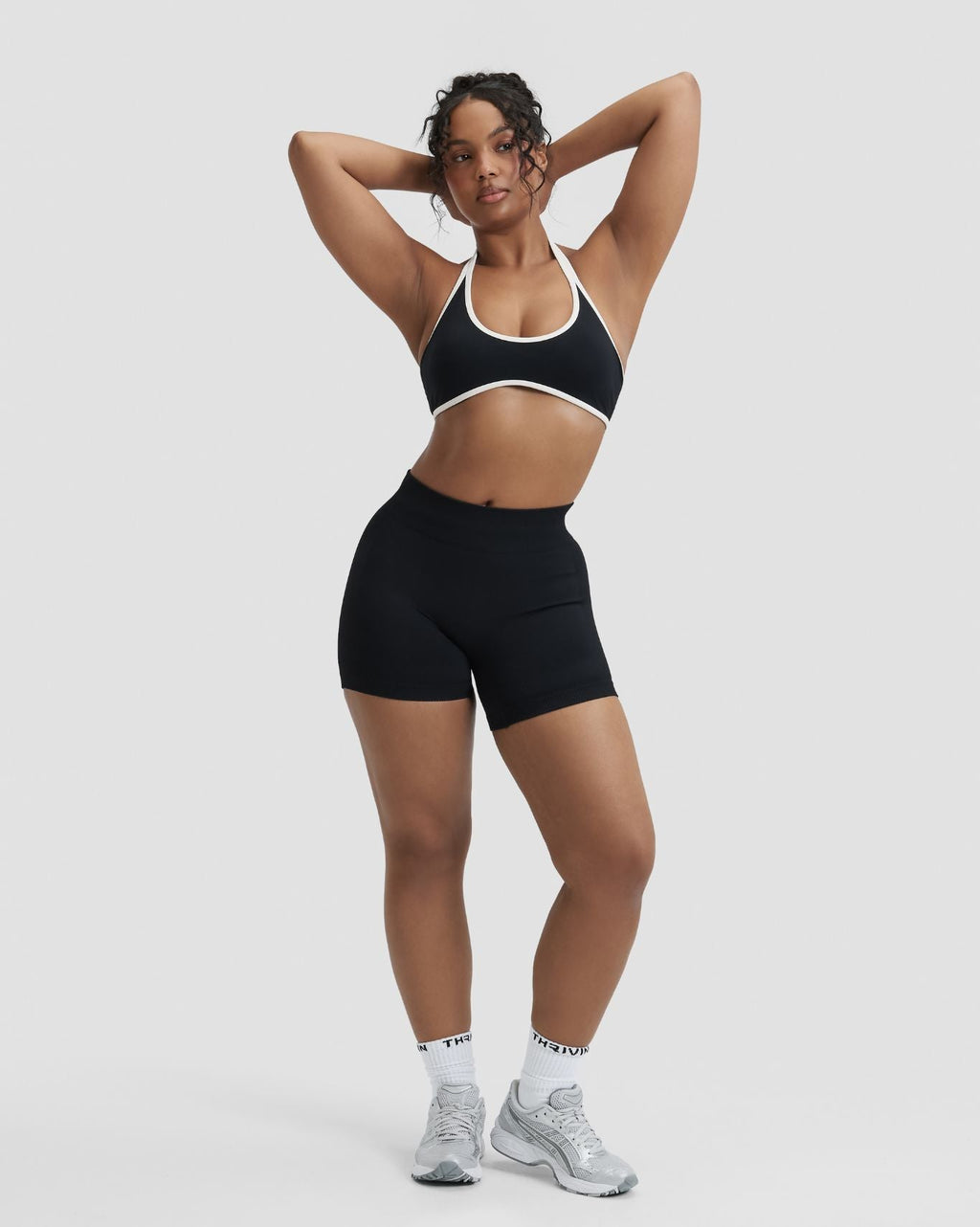 RiseFit Sculpting Mid Waist Scrunch Shorter Shorts Night Black