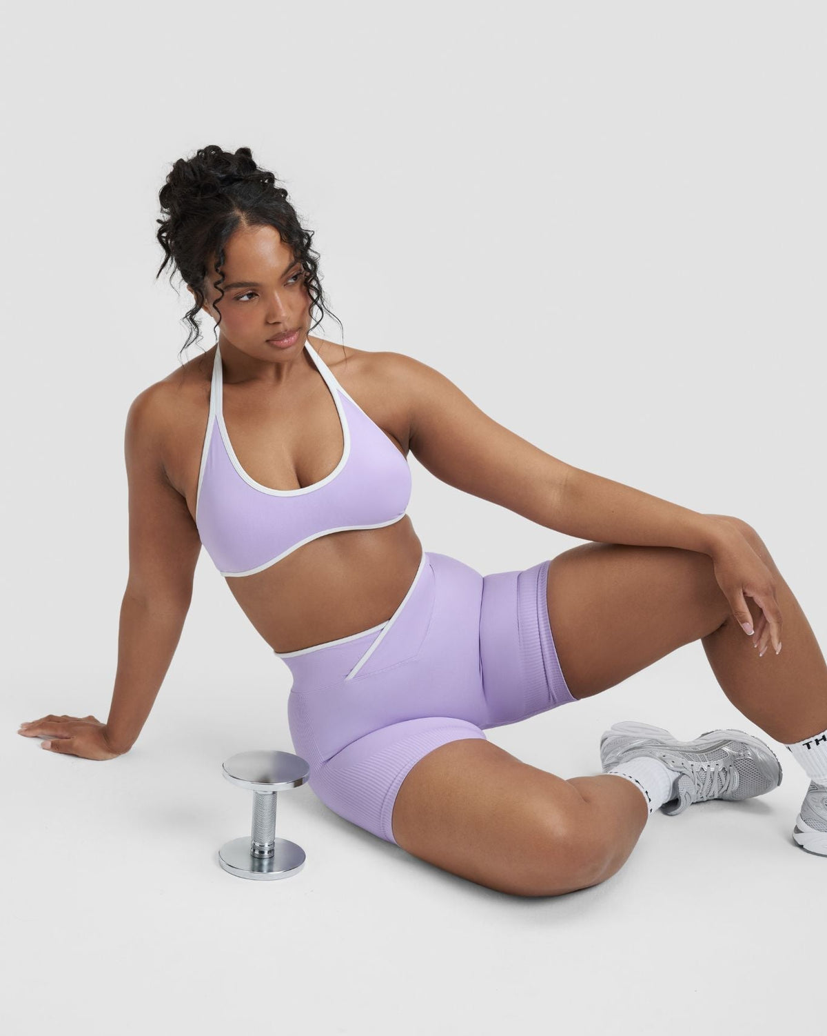 RiseFit Outline Short Scrunch Shorts Lilac