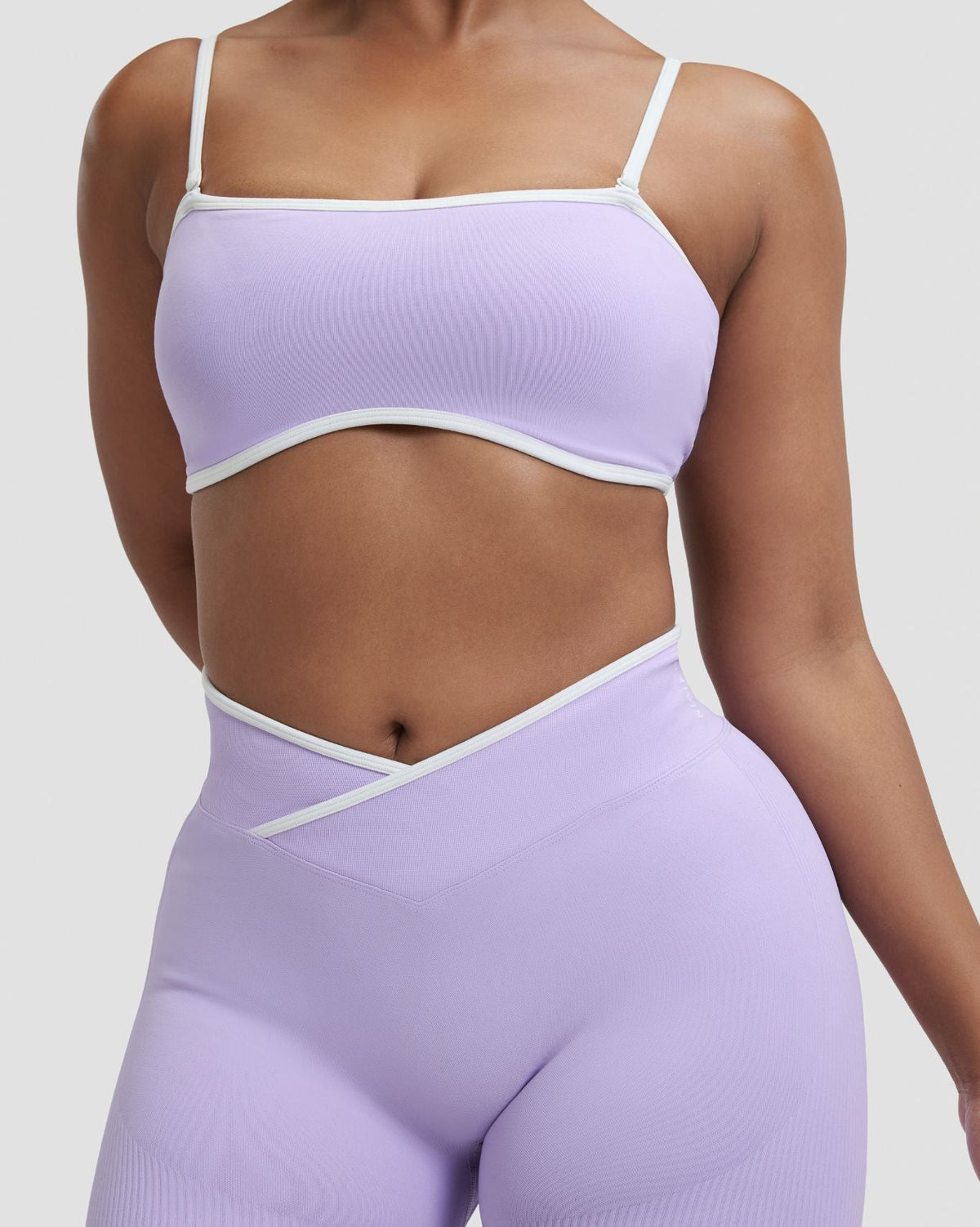 RiseFit Outline Bandeau Bra Lilac