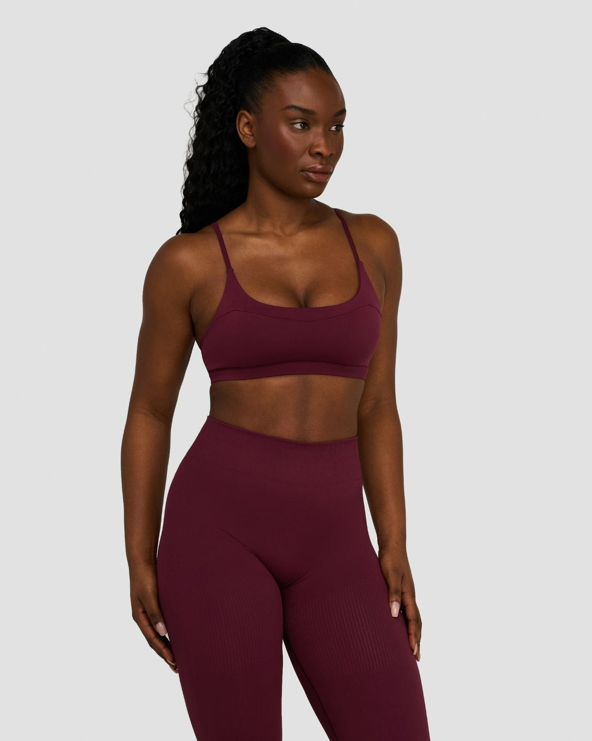 Elevate™ Sculpting Seamless Scoop Neck Bra | Merlot