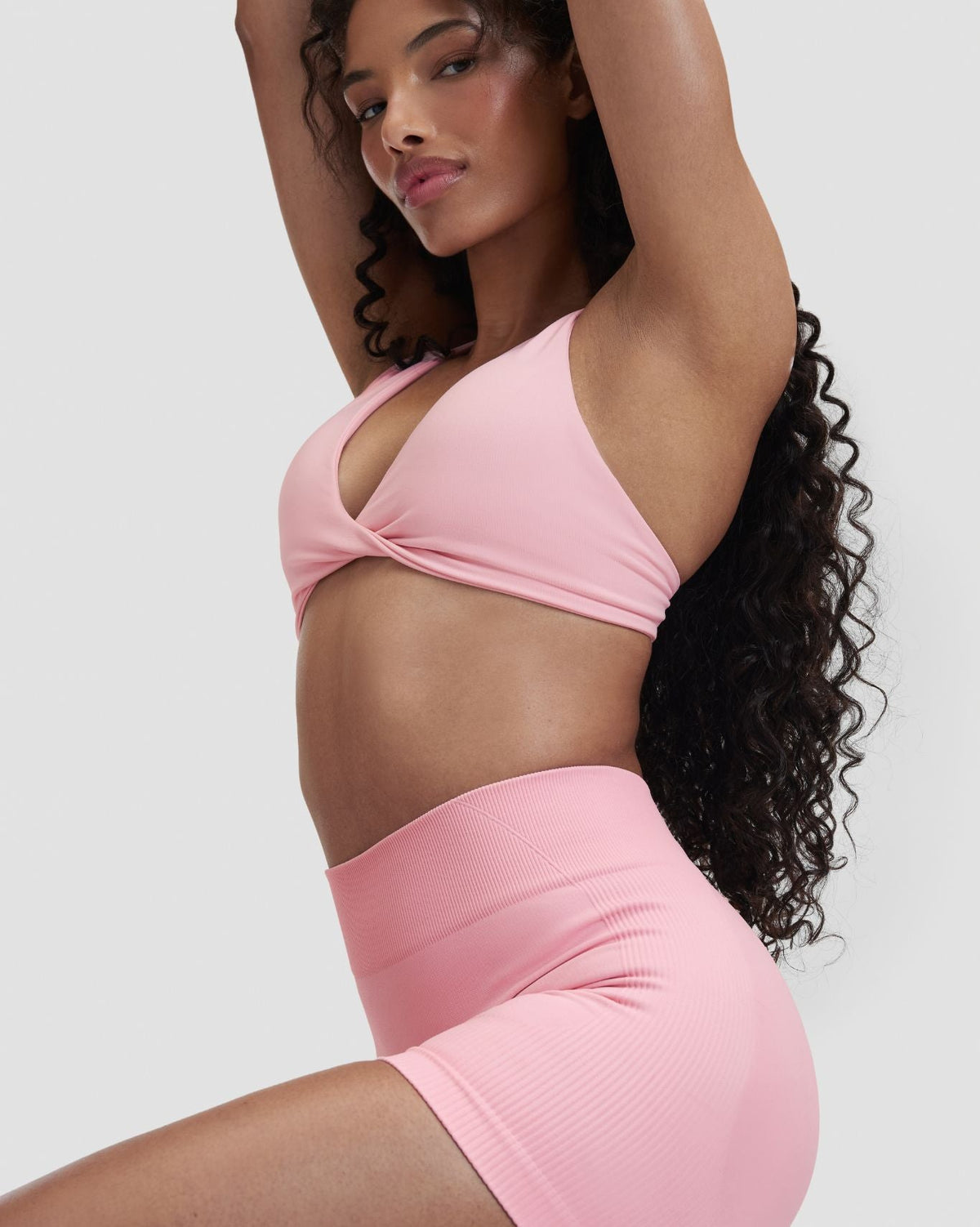 Elevate™ Sculpting Seamless Twisted Bra | Cotton Pink