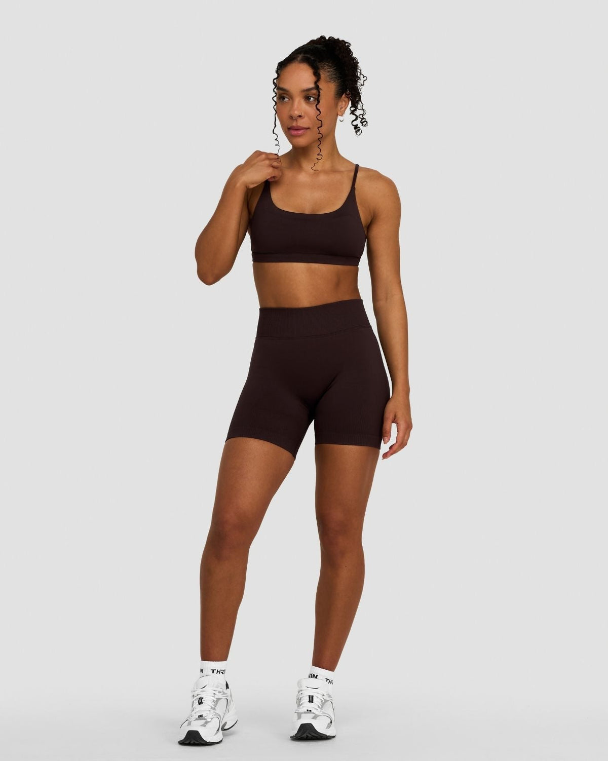 Elevate™ Sculpting Seamless Scoop Neck Bra | Coffee