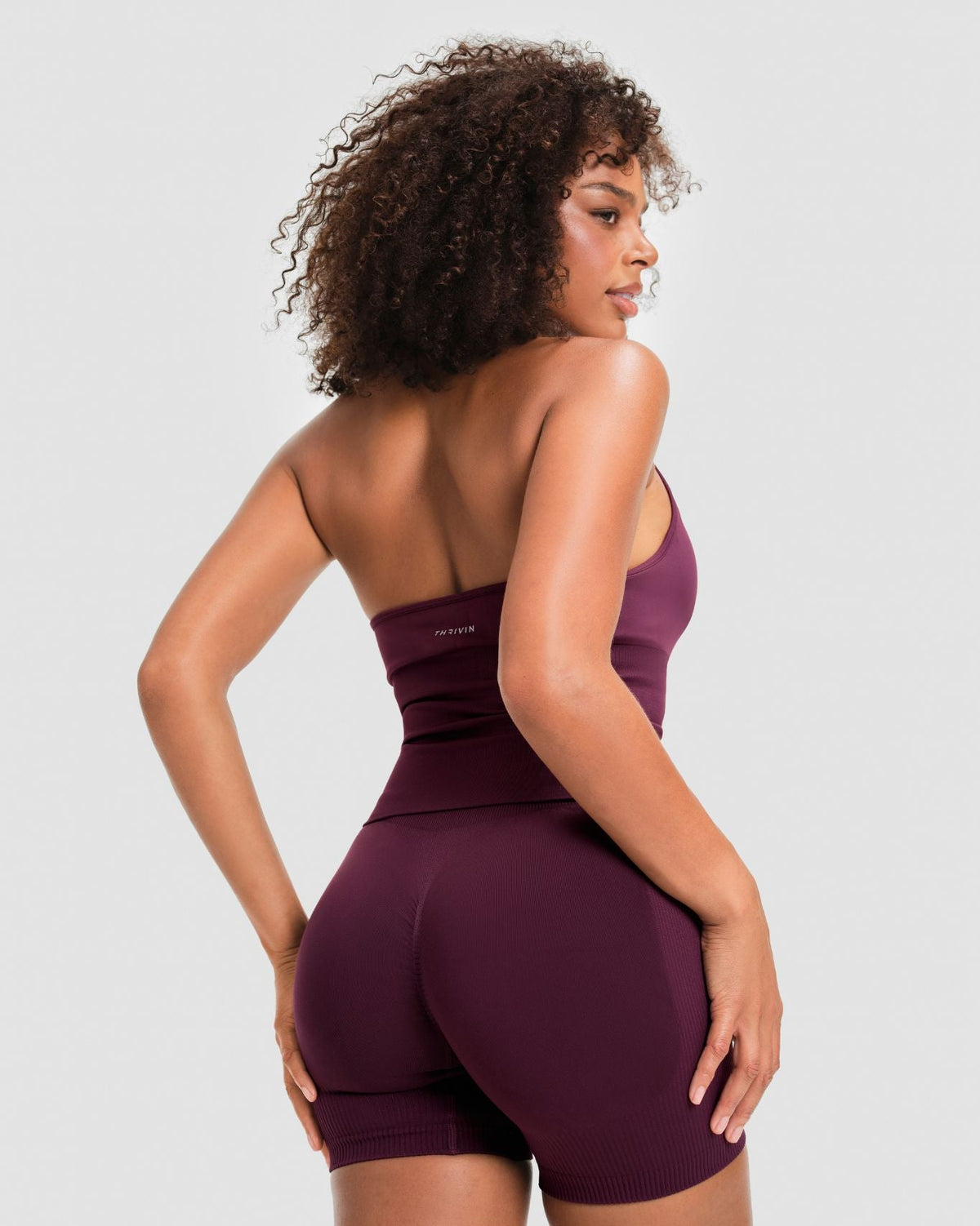Elevate™ Sculpting Seamless Halterneck Top | Winter Plum