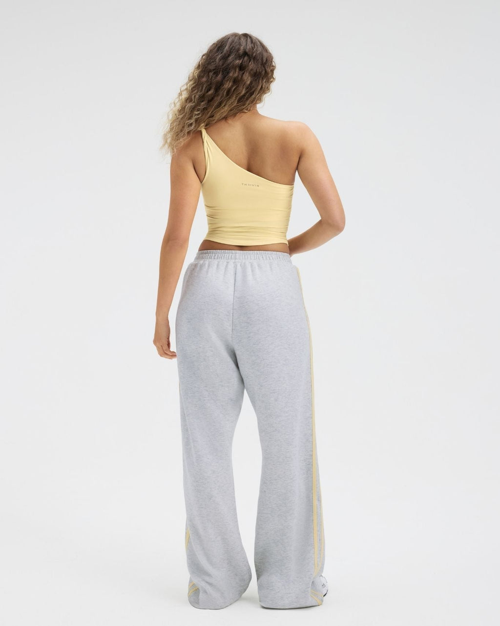 RiseFit Sculpting Asymmetric Twist Top Golden Butter