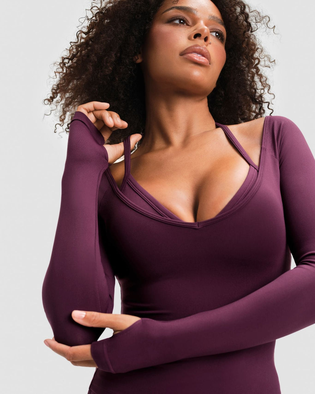 Elevate™ Sculpting Seamless V-Neck Top | Winter Plum