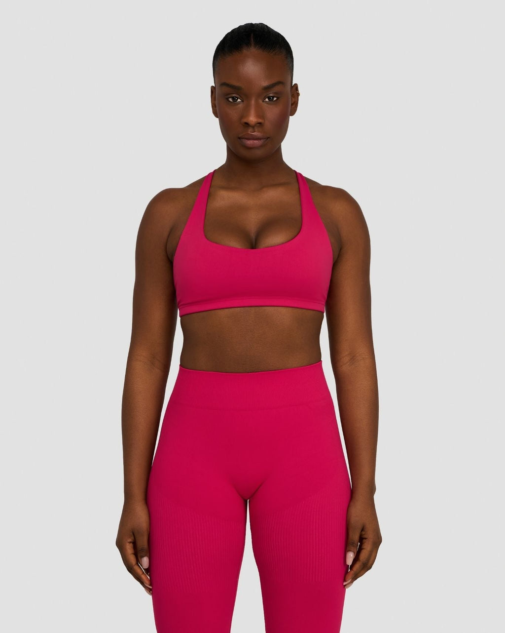 Elevate™ Sculpting Medium Impact Multiway Bra | Strawberry