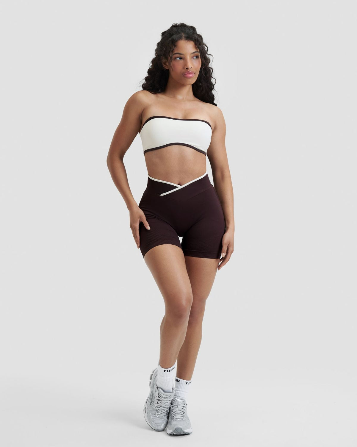 Elevate™ Outline Bandeau Bra | Cream